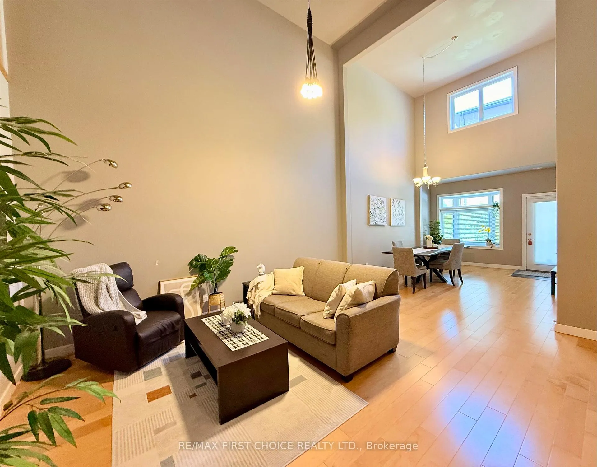 Photo 5 of 309 Oasis Lane, Thunder Bay, Academy Heights — HOMEH