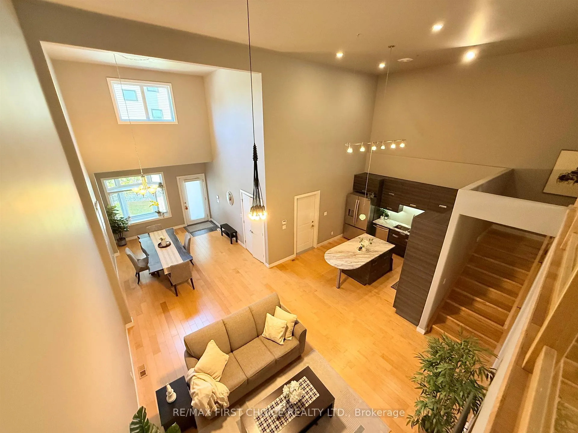 Photo 8 of 309 Oasis Lane, Thunder Bay, Academy Heights — HOMEH