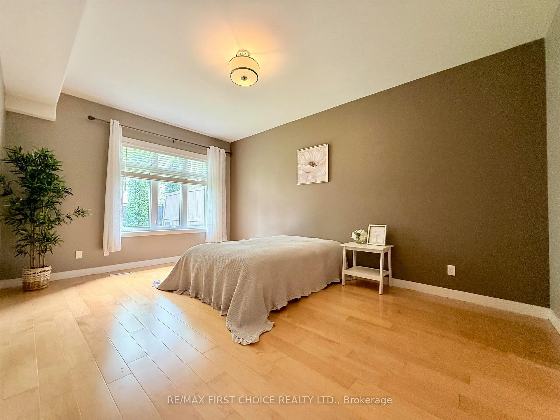 Photo 10 of 309 Oasis Lane, Thunder Bay, Academy Heights — HOMEH