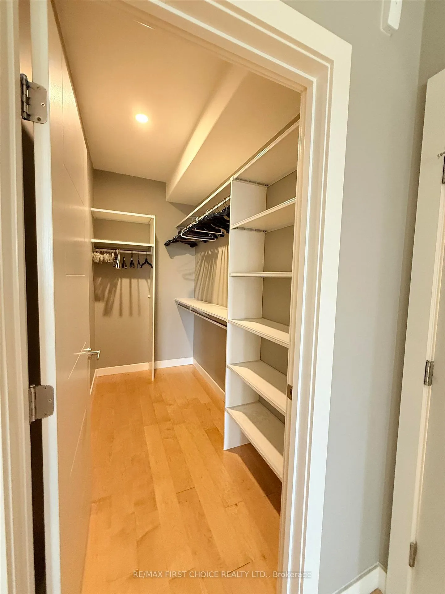 Photo 13 of 309 Oasis Lane, Thunder Bay, Academy Heights — HOMEH