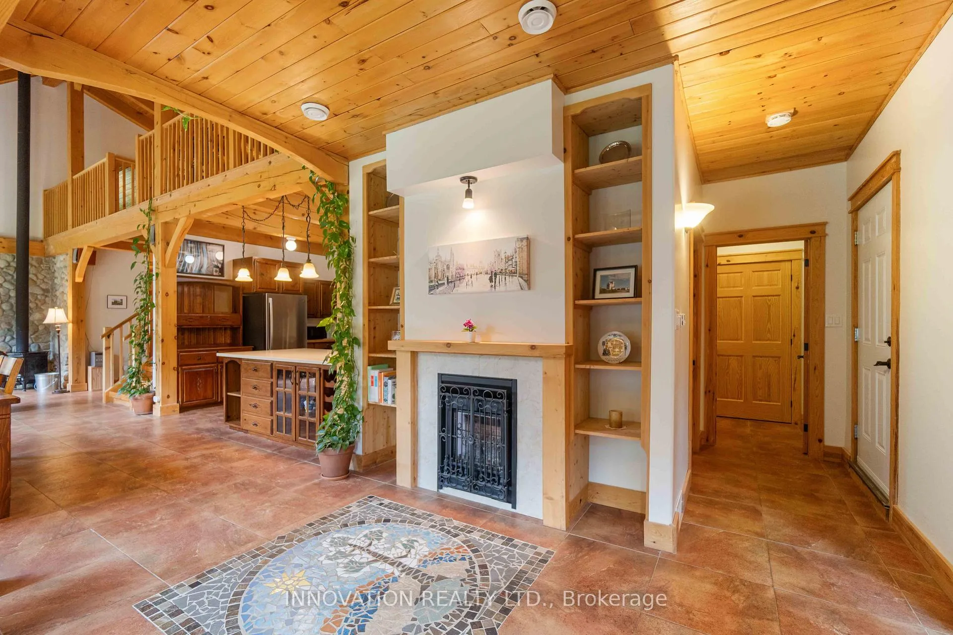 Photo 4 of 698 Moffat Street, Pembroke — HOMEH