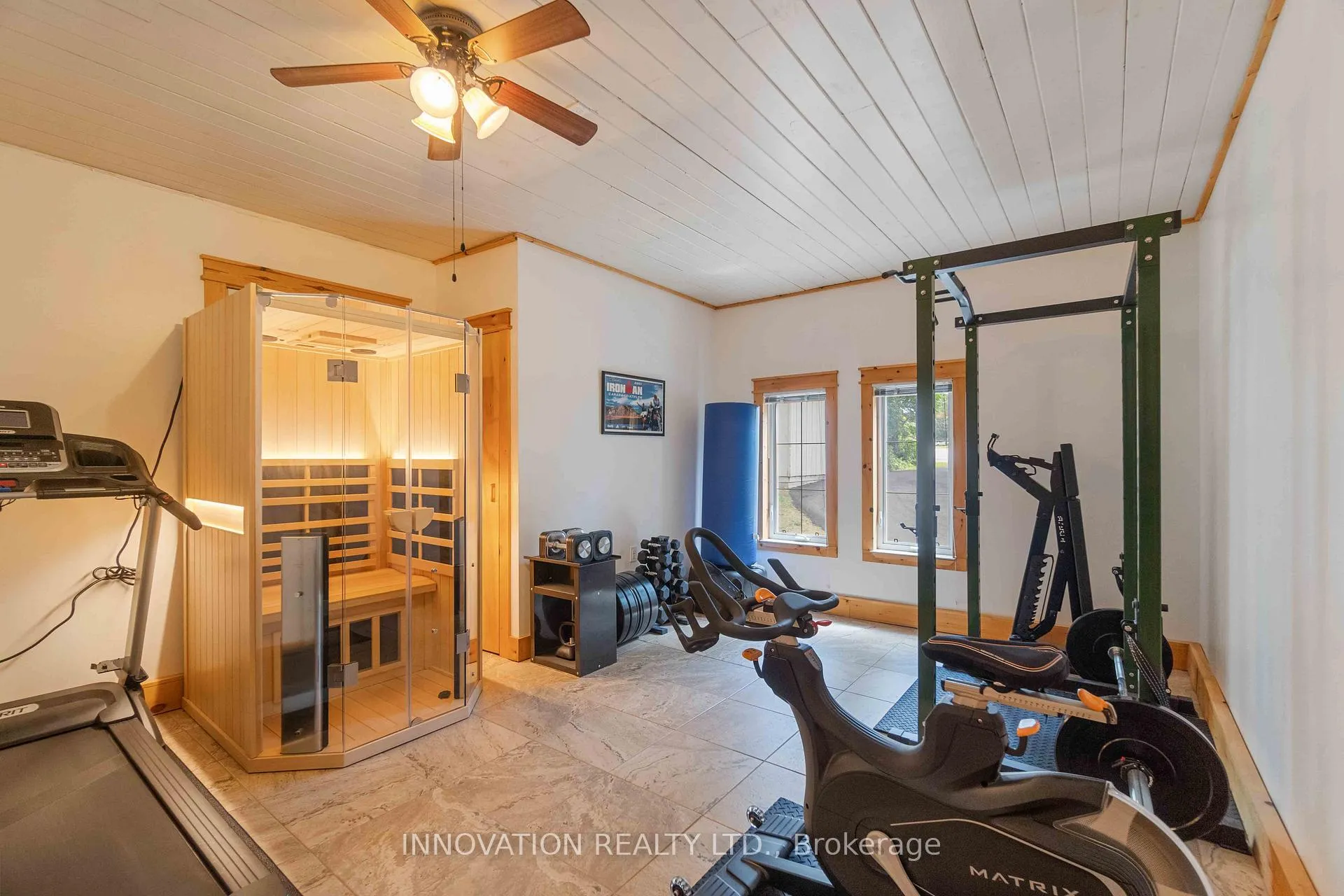Photo 5 of 698 Moffat Street, Pembroke — HOMEH