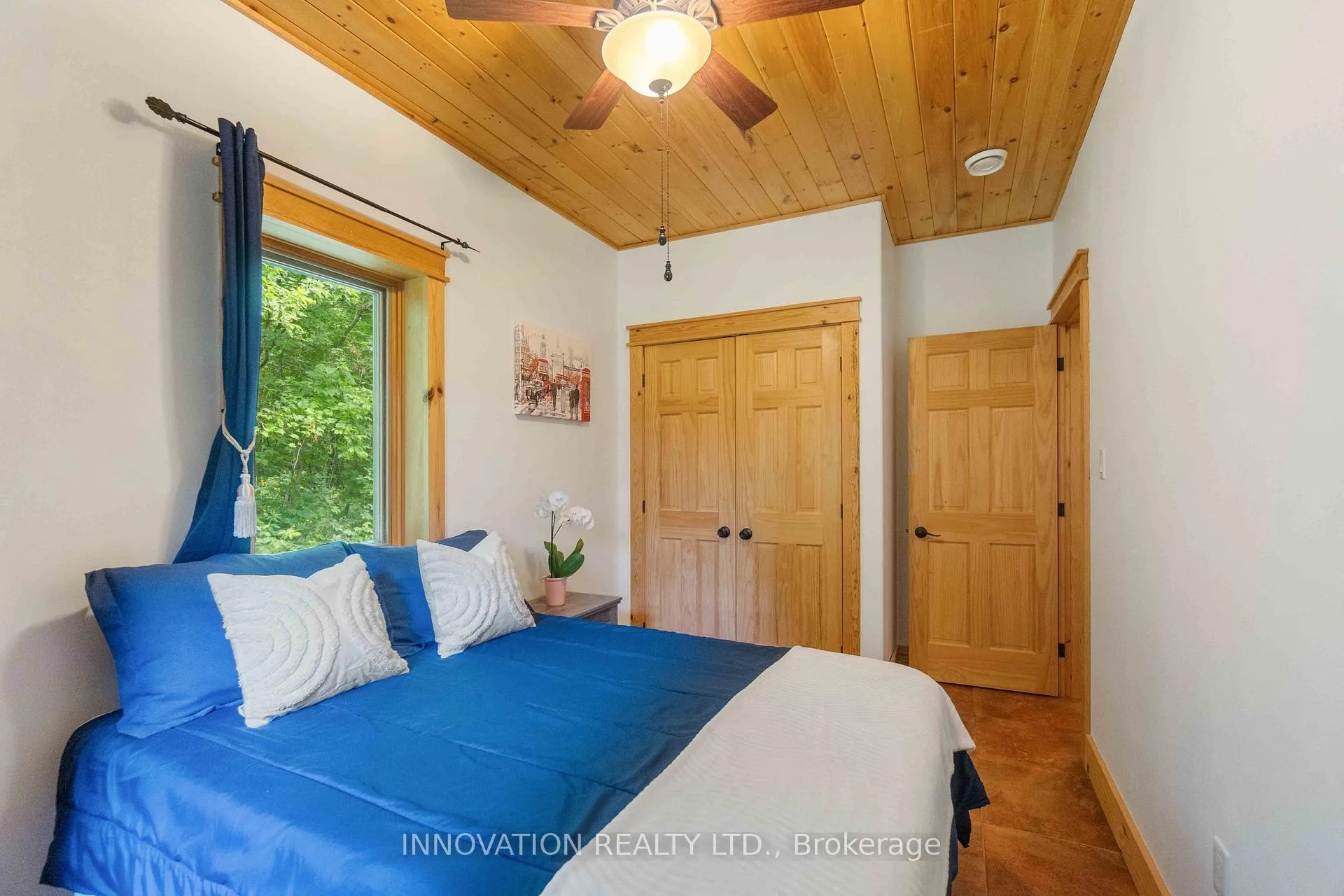 Photo 16 of 698 Moffat Street, Pembroke — HOMEH