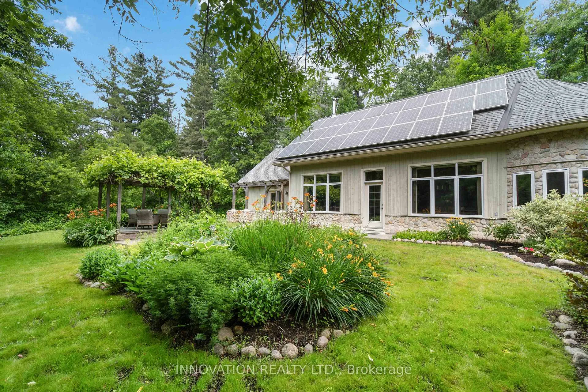 Photo 29 of 698 Moffat Street, Pembroke — HOMEH