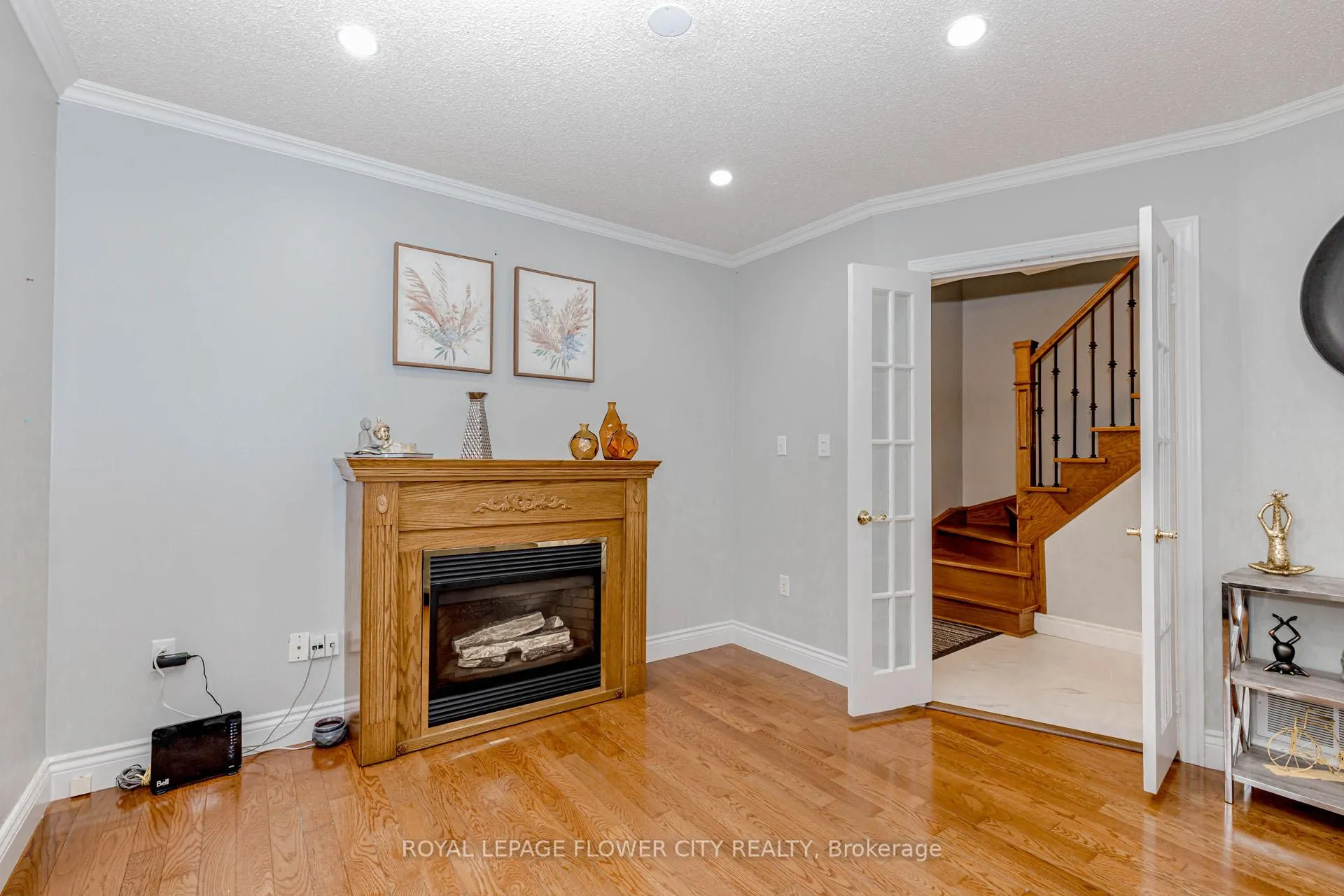 Photo 10 of 194 Pressed Brick Drive, Brampton, Brampton North — HOMEH