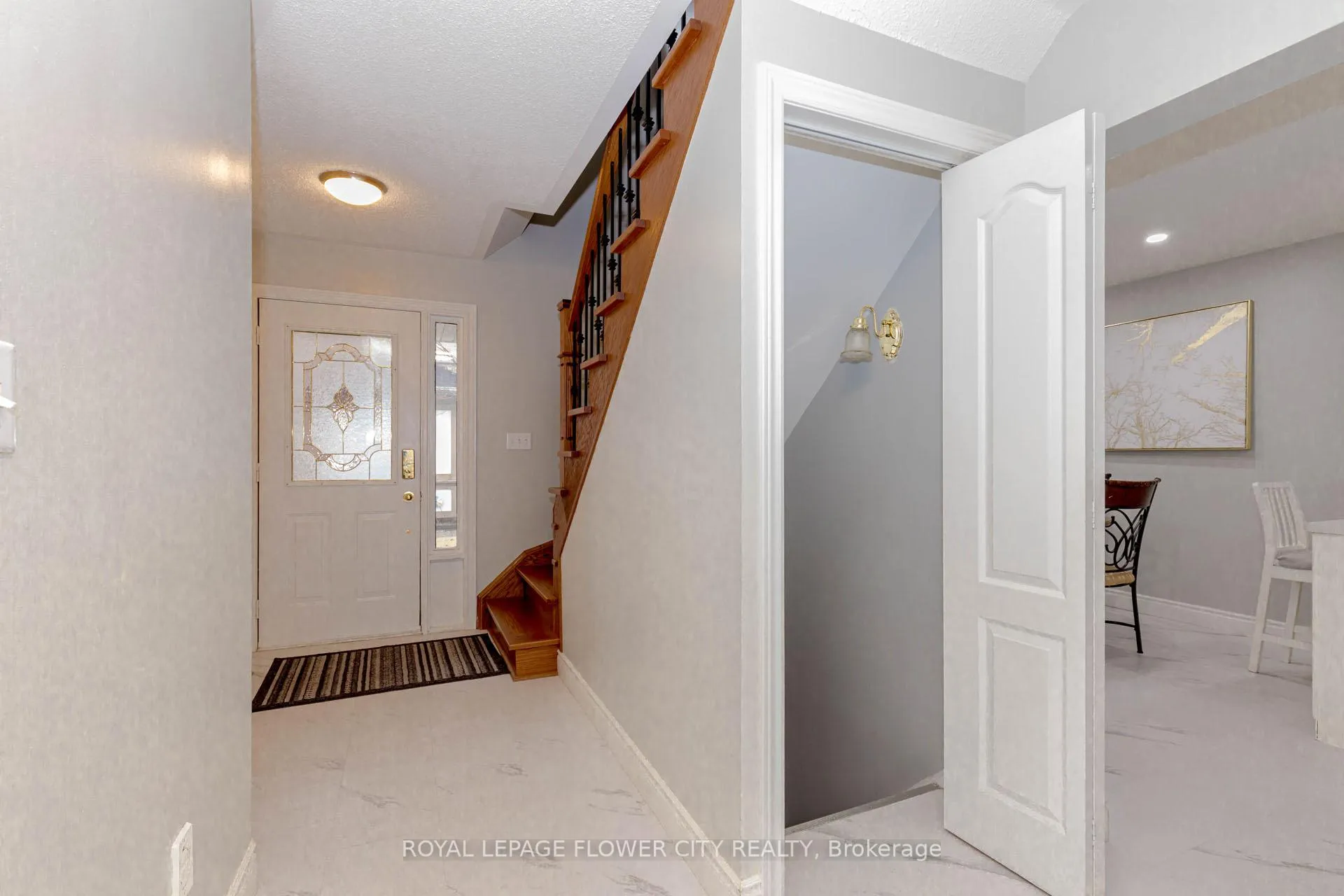 Photo 24 of 194 Pressed Brick Drive, Brampton, Brampton North — HOMEH