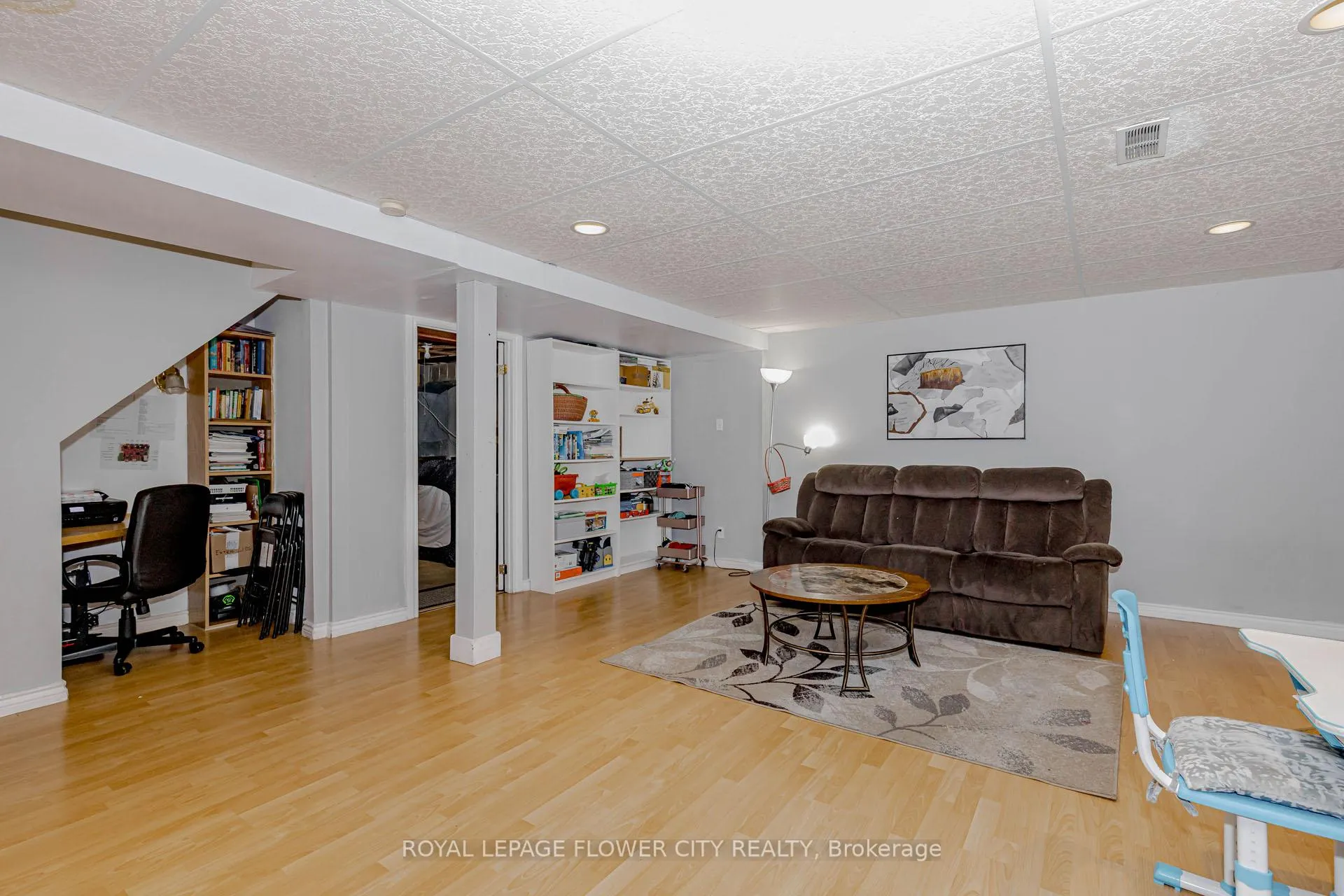 Photo 46 of 194 Pressed Brick Drive, Brampton, Brampton North — HOMEH