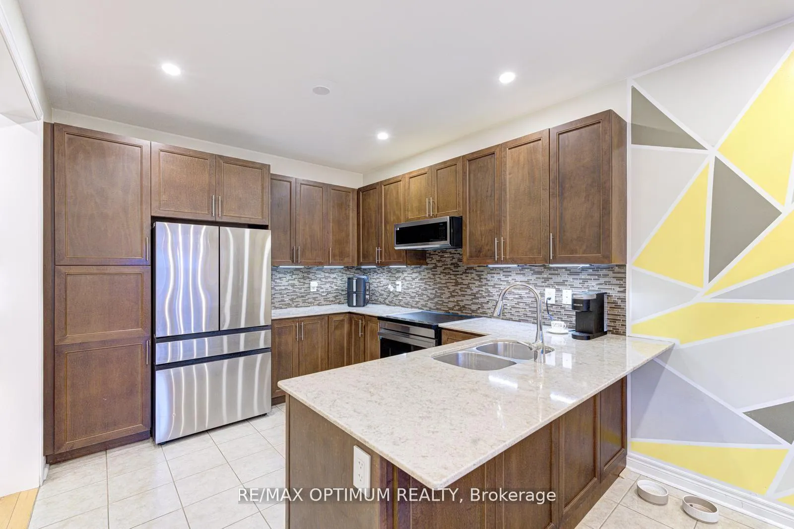 Photo 18 of 13 Fann Drive, Brampton, Northwest Brampton — HOMEH