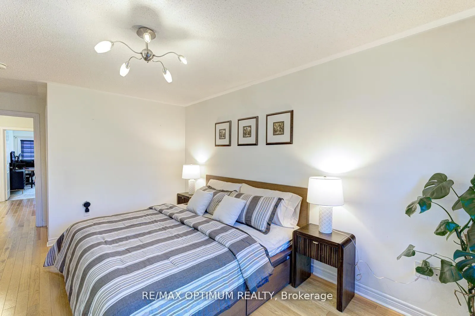 Photo 25 of 13 Fann Drive, Brampton, Northwest Brampton — HOMEH