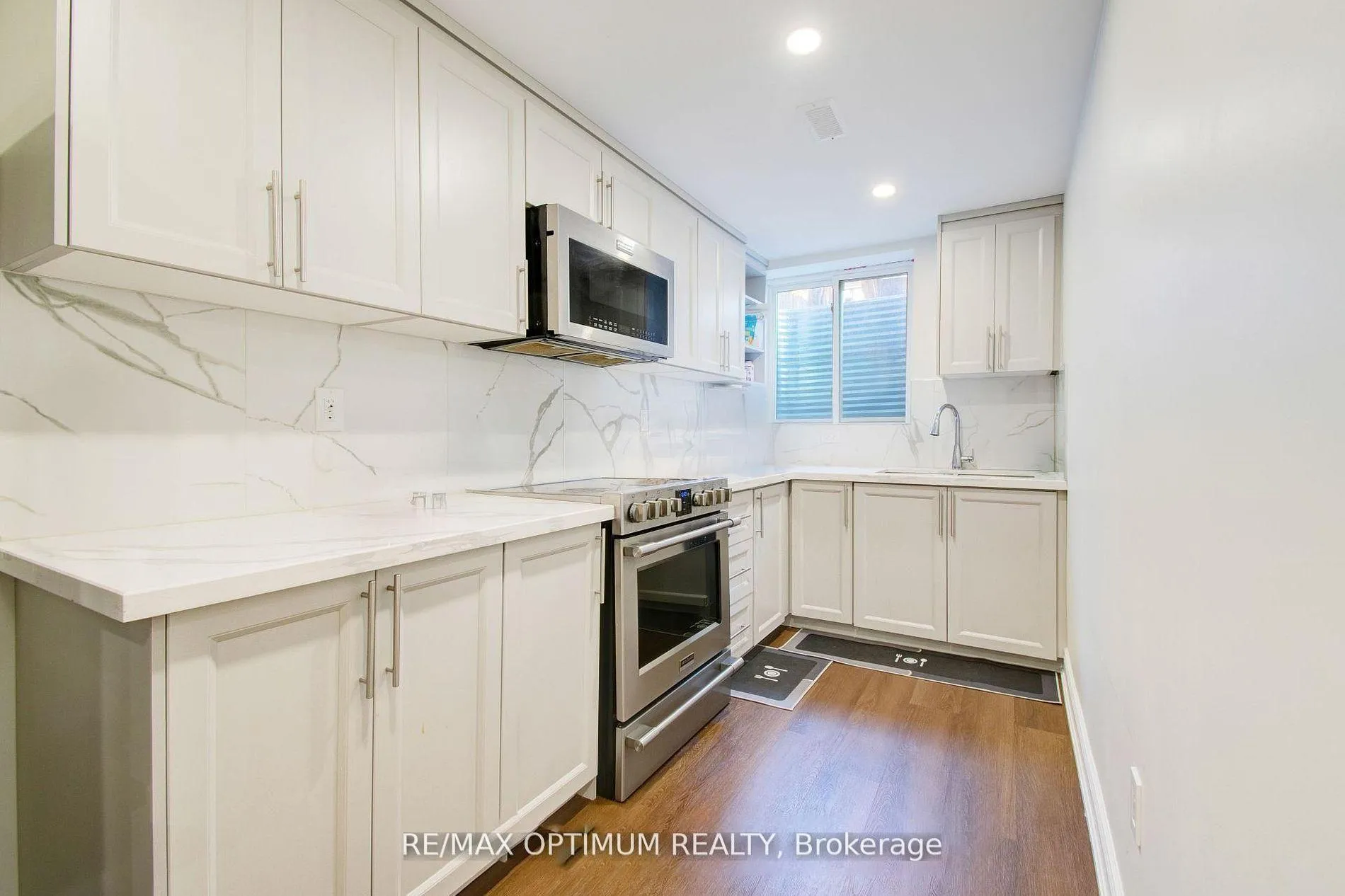 Photo 39 of 13 Fann Drive, Brampton, Northwest Brampton — HOMEH