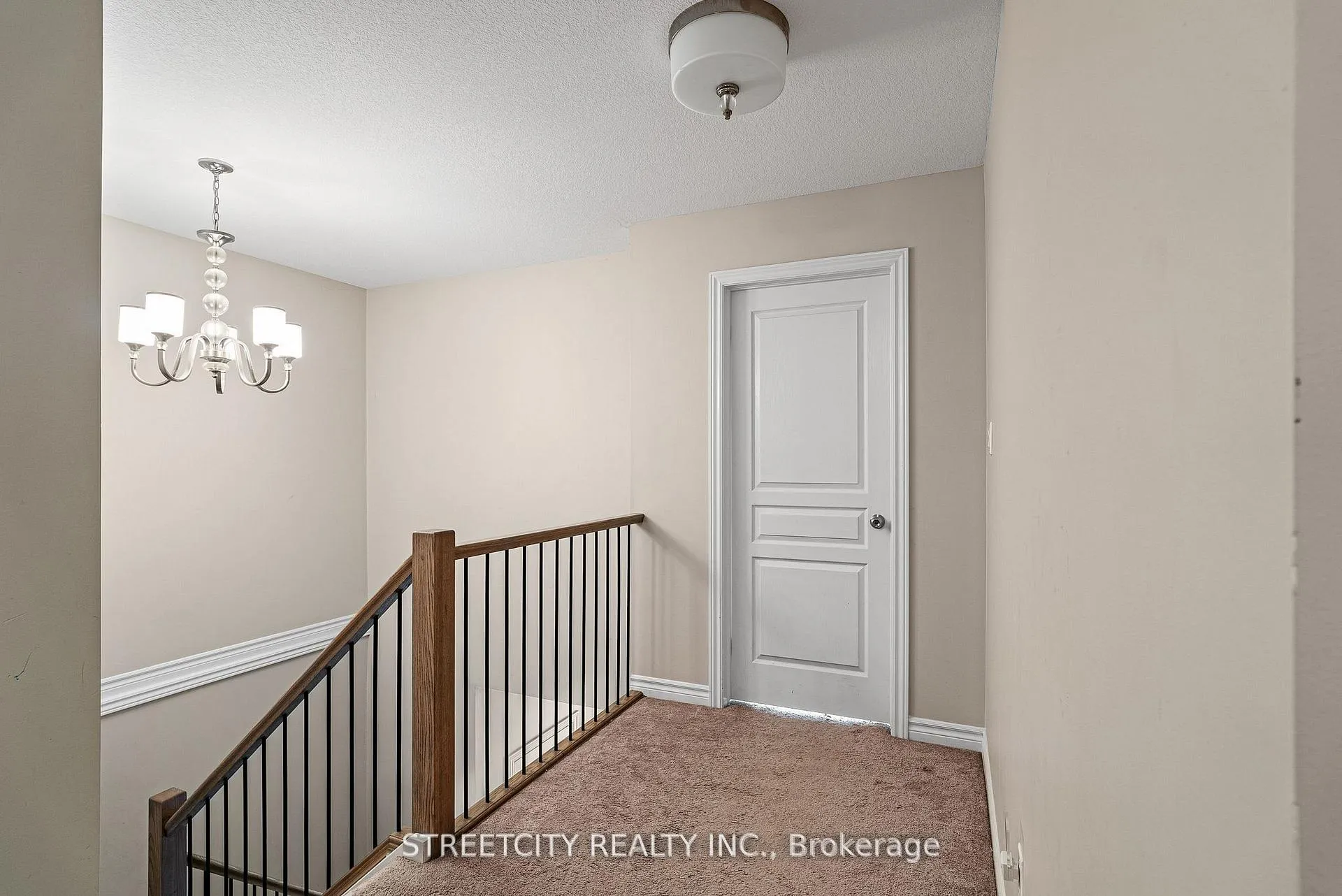 Photo 17 of Unit 3, 1924 Cedarhollow Boulevard, London, North D — HOMEH
