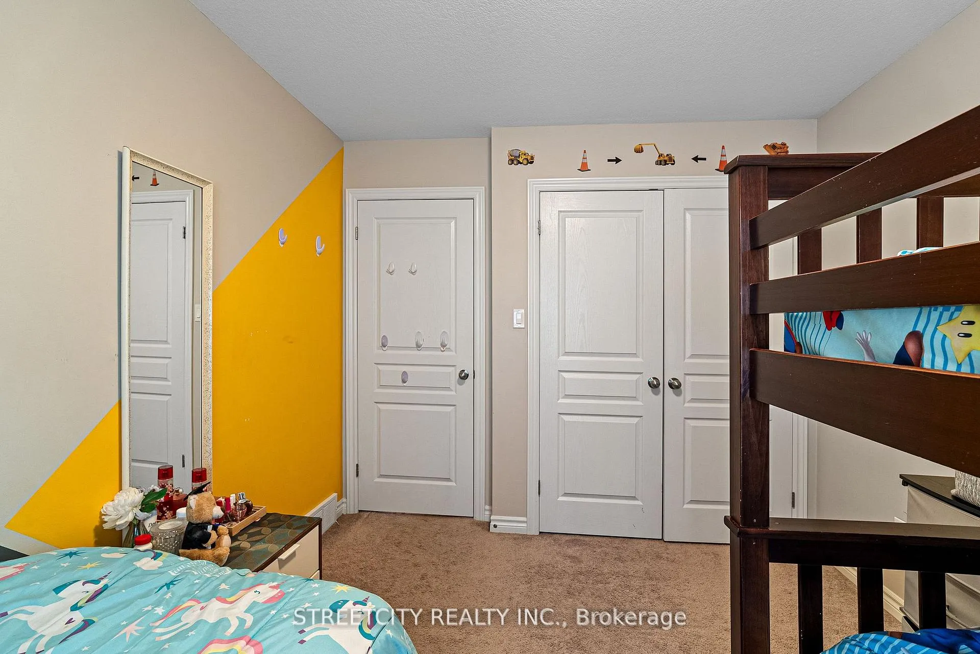 Photo 28 of Unit 3, 1924 Cedarhollow Boulevard, London, North D — HOMEH