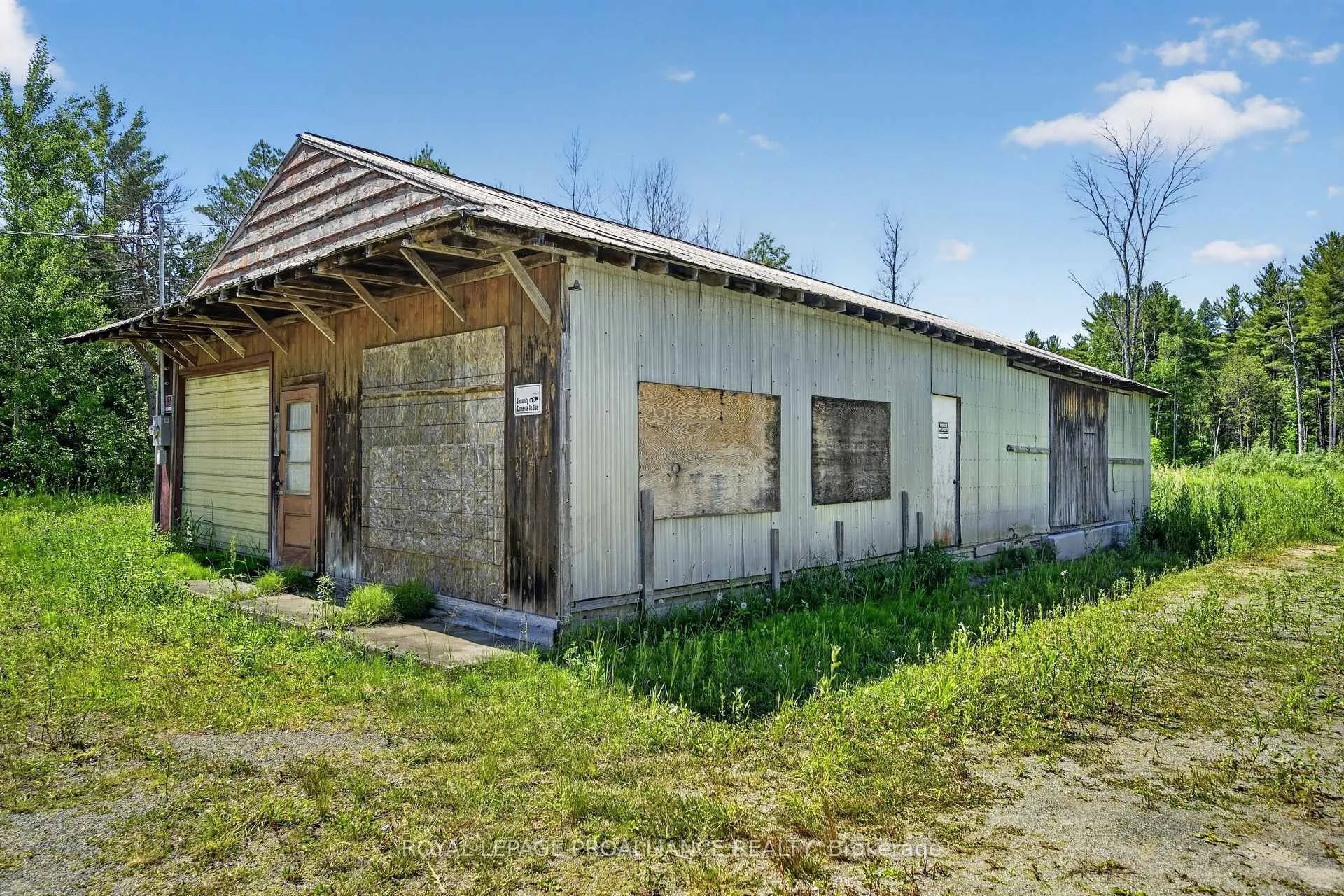 Photo 10 of 2102 County 44 Road, Edwardsburgh/Cardinal, Edwardsburgh/Cardinal Twp — HOMEH