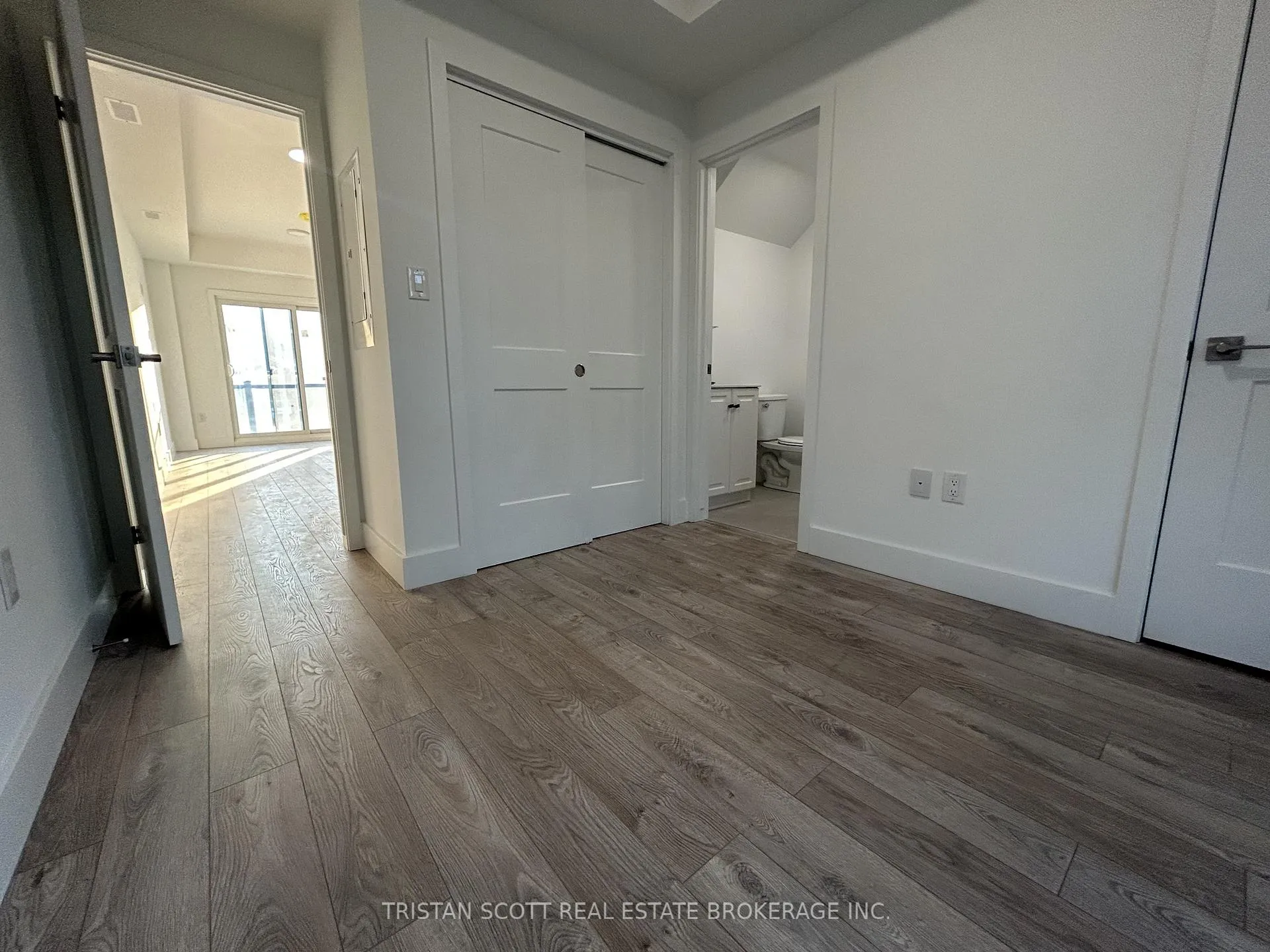 Photo 3 of Unit 212, 6638 McLeod Road, Niagara Falls, Oldfield — HOMEH