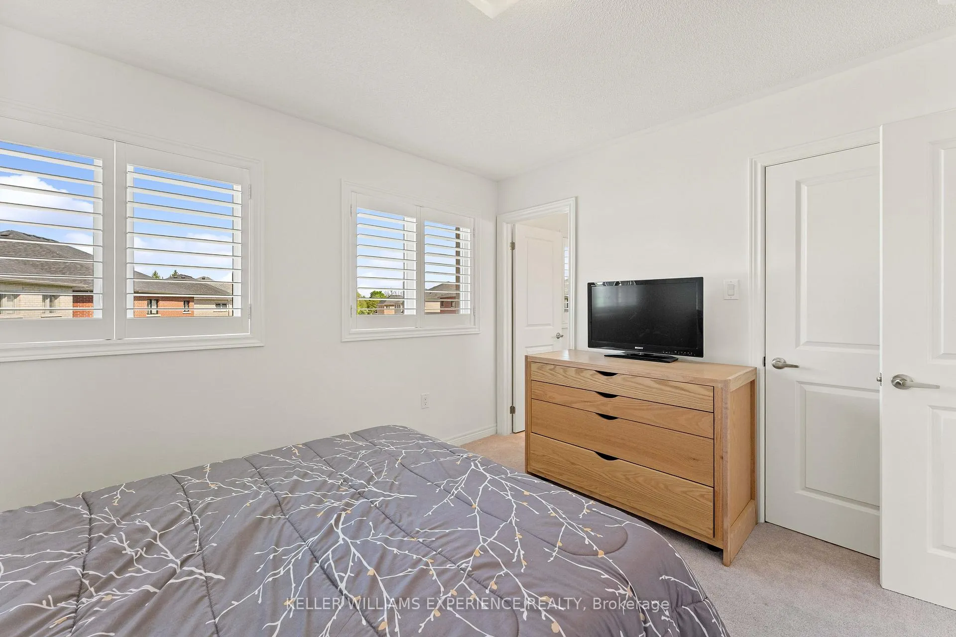 Photo 12 of 75 Wakefield Boulevard, Essa, Angus — HOMEH