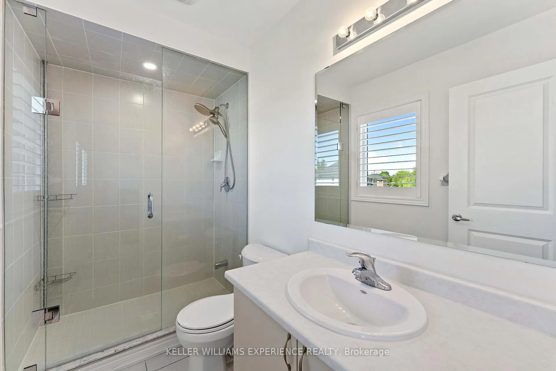 Photo 13 of 75 Wakefield Boulevard, Essa, Angus — HOMEH