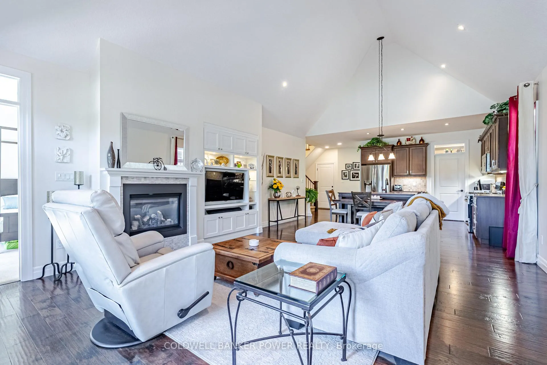 Photo 13 of 1450 Riverbend Road, London, South A — HOMEH