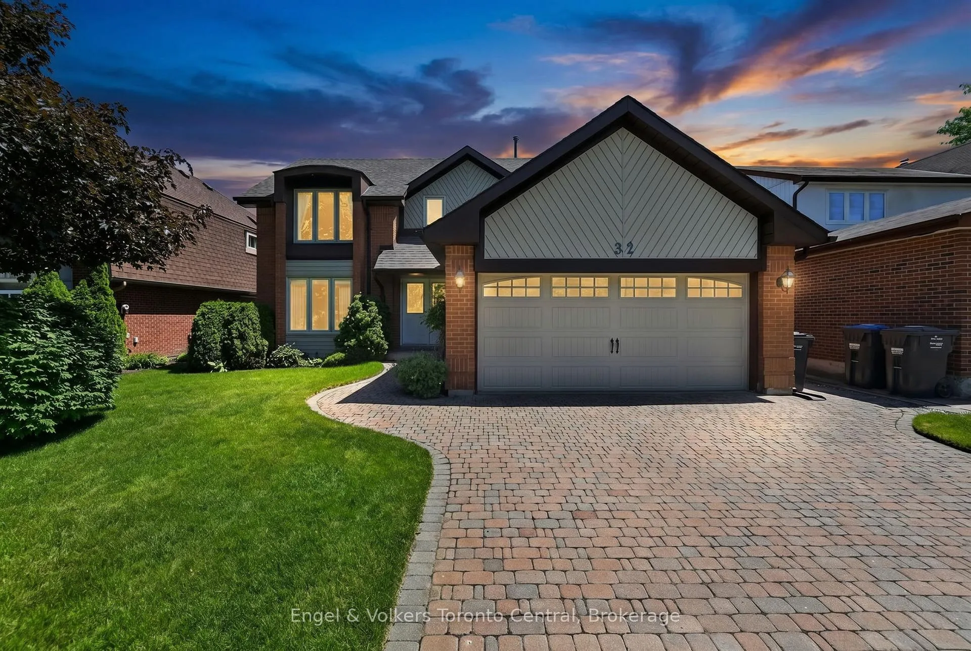 Photo 1 of 32 Milford Crescent, Brampton, Central Park — HOMEH