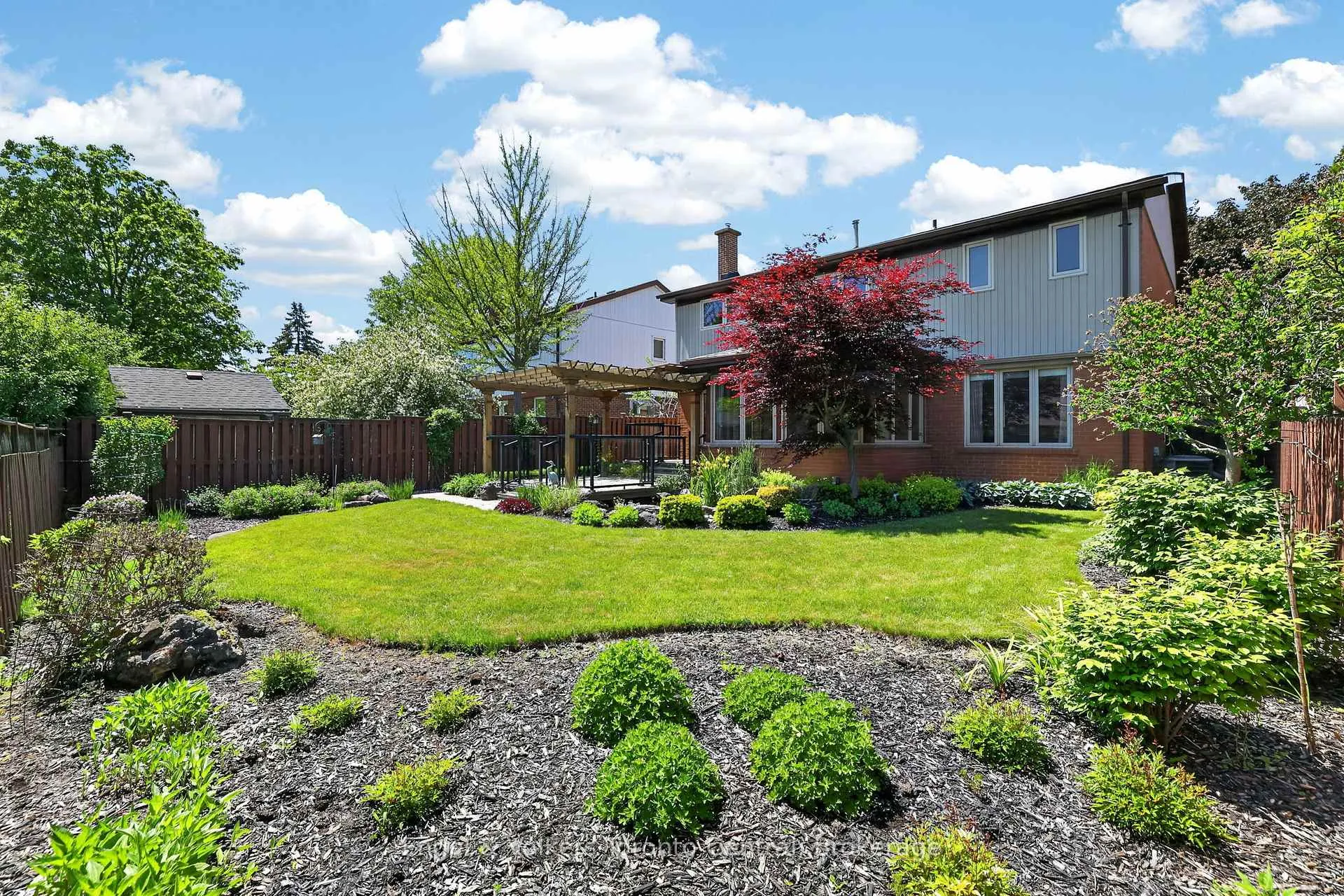 Photo 42 of 32 Milford Crescent, Brampton, Central Park — HOMEH