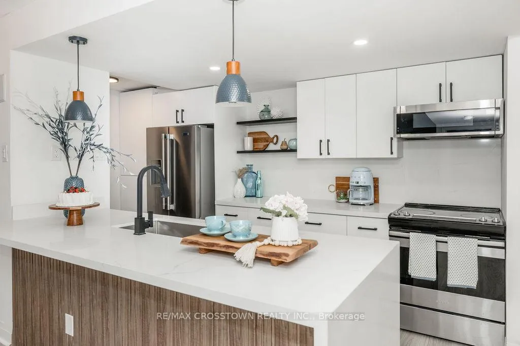Photo 17 of Unit 104, 75 Ellen Street, Barrie, City Centre — HOMEH