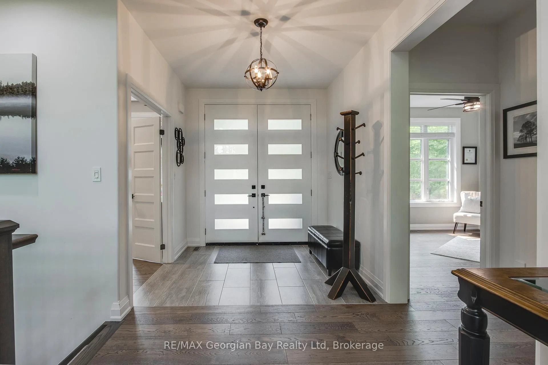 Photo 6 of 50 Windermere Circle, Tay, Rural Tay — HOMEH