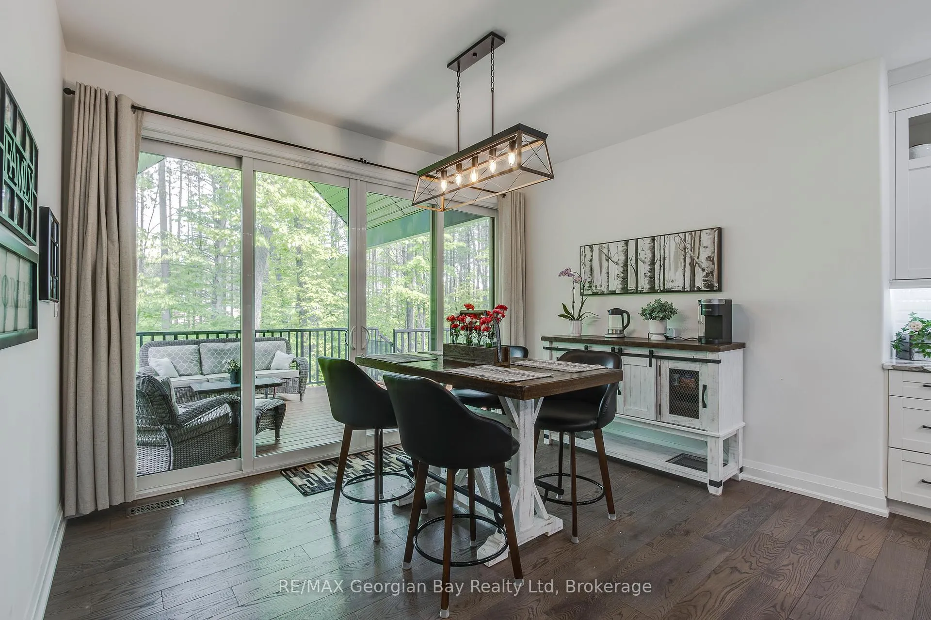 Photo 22 of 50 Windermere Circle, Tay, Rural Tay — HOMEH