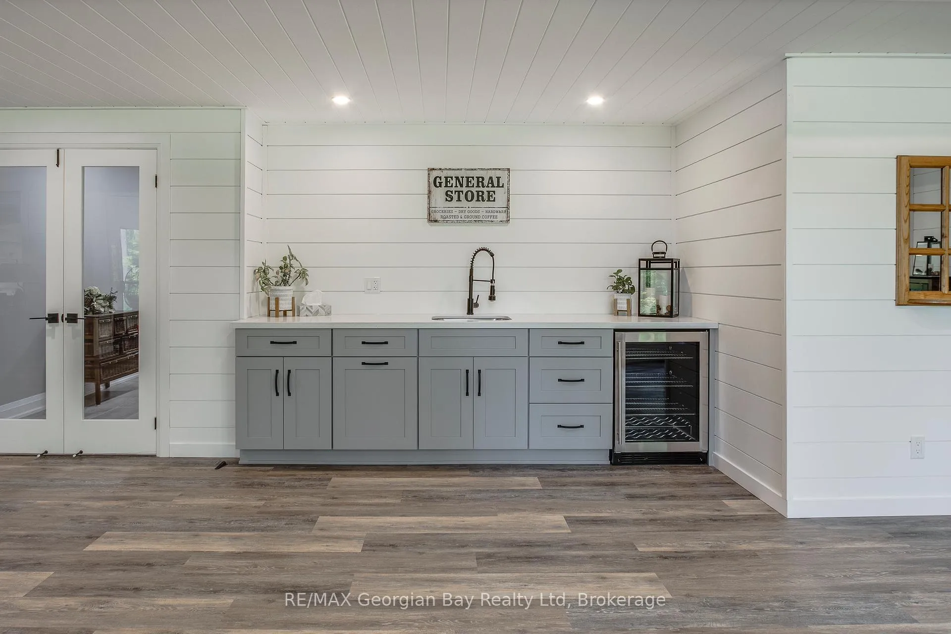 Photo 32 of 50 Windermere Circle, Tay, Rural Tay — HOMEH