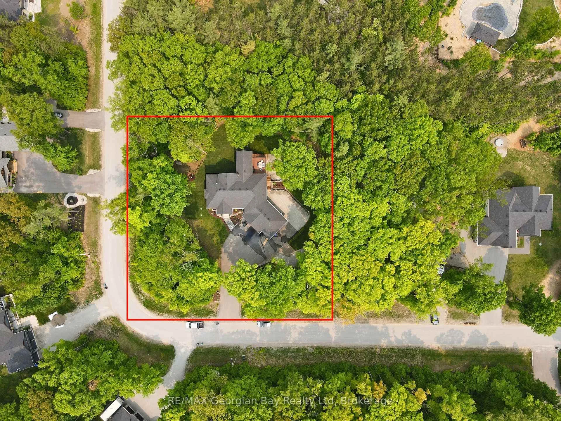 Photo 49 of 50 Windermere Circle, Tay, Rural Tay — HOMEH