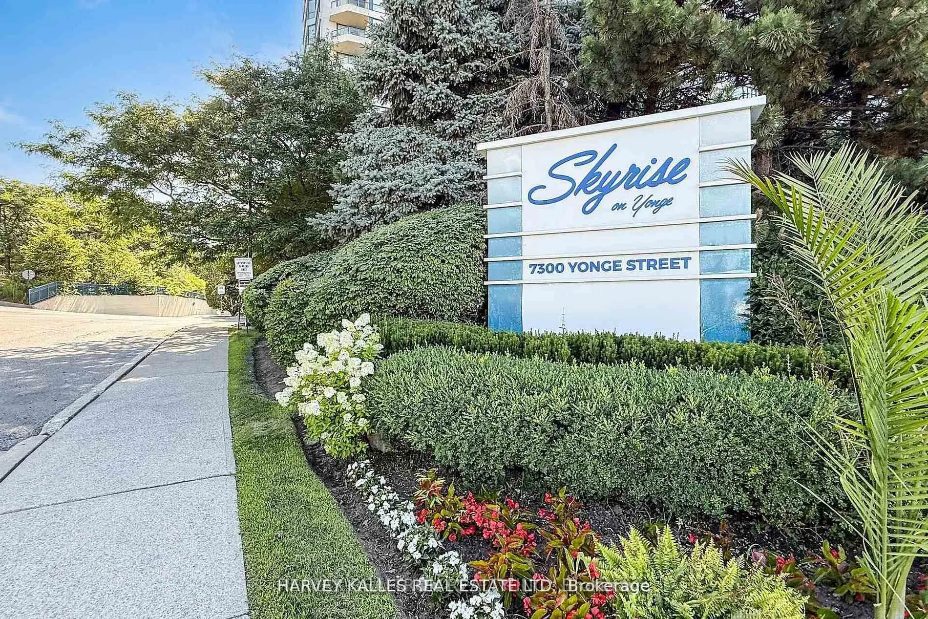 Photo 1 of Unit 311, 7300 Yonge Street, Vaughan, Crestwood-Springfarm-Yorkhill — HOMEH