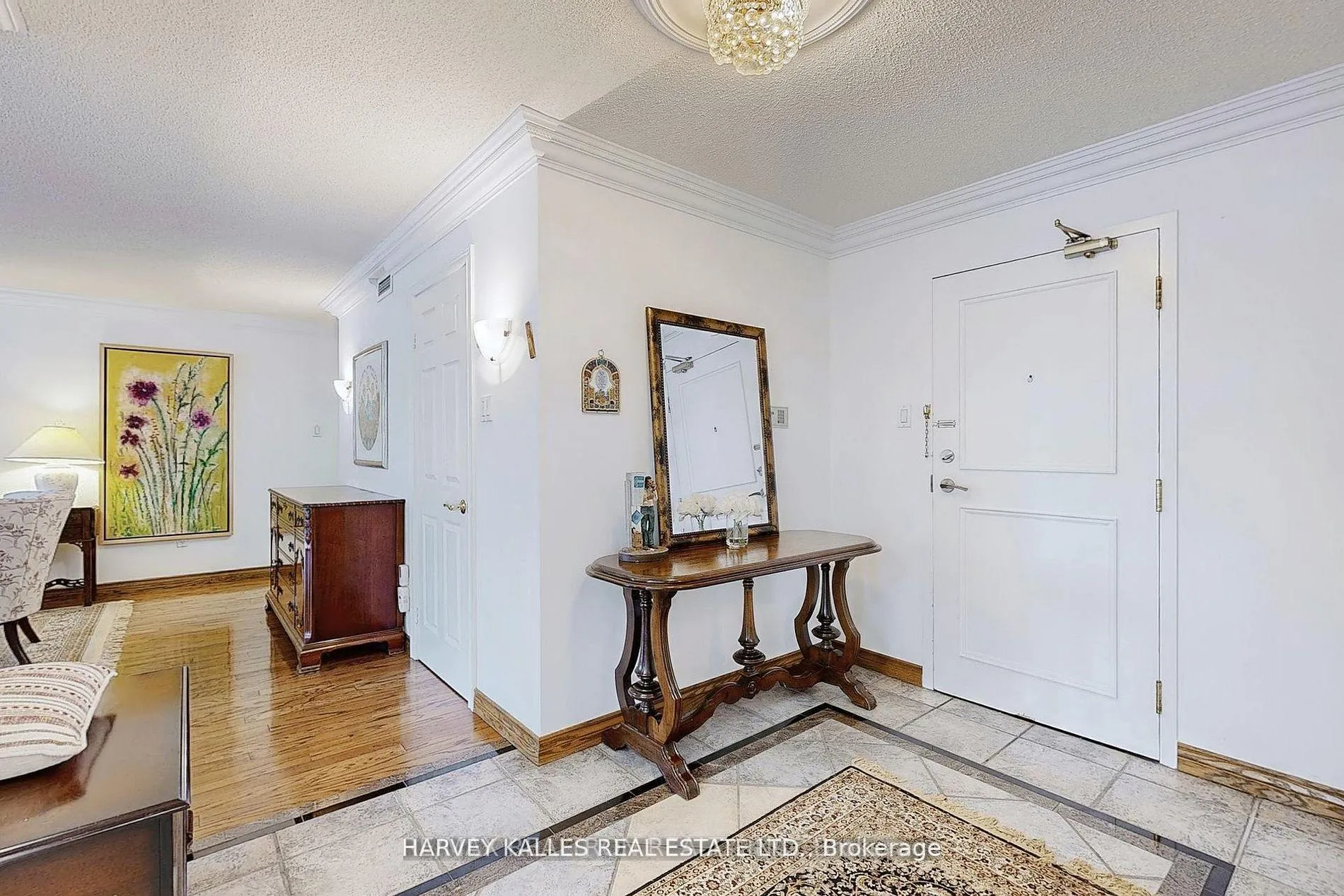Photo 2 of Unit 311, 7300 Yonge Street, Vaughan, Crestwood-Springfarm-Yorkhill — HOMEH