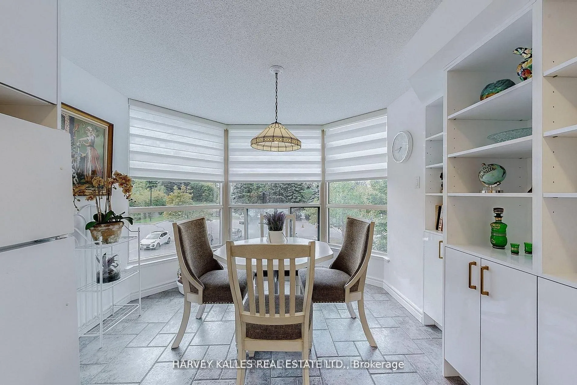 Photo 10 of Unit 311, 7300 Yonge Street, Vaughan, Crestwood-Springfarm-Yorkhill — HOMEH