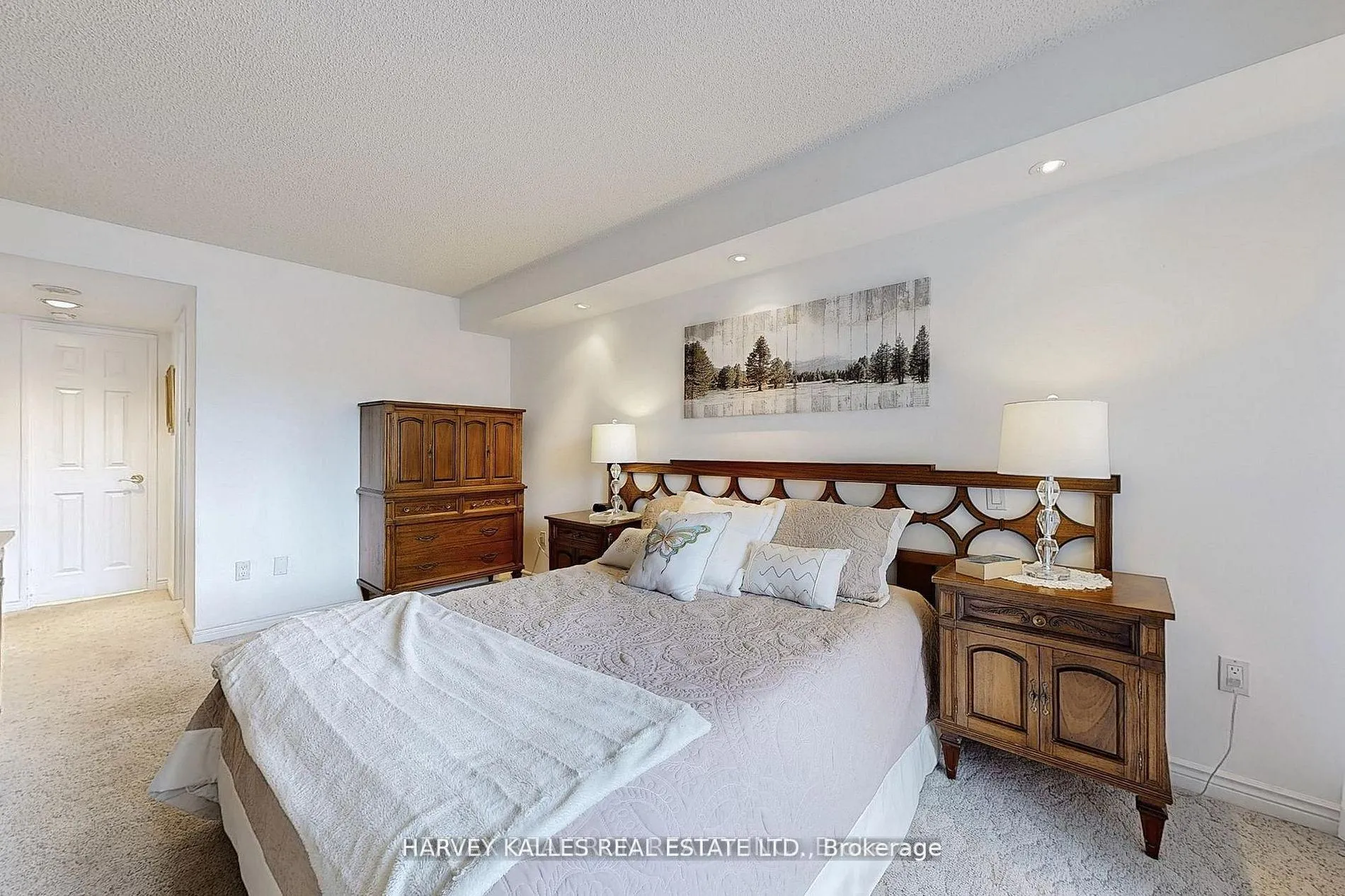 Photo 23 of Unit 311, 7300 Yonge Street, Vaughan, Crestwood-Springfarm-Yorkhill — HOMEH