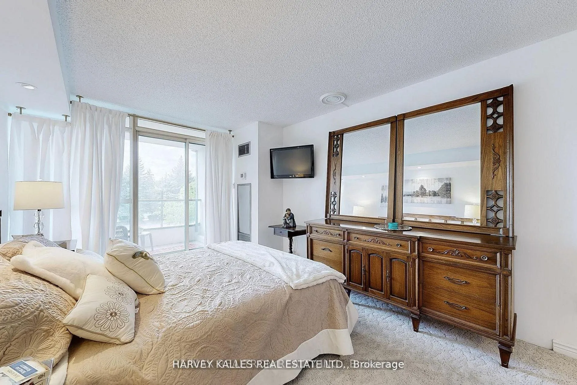 Photo 24 of Unit 311, 7300 Yonge Street, Vaughan, Crestwood-Springfarm-Yorkhill — HOMEH