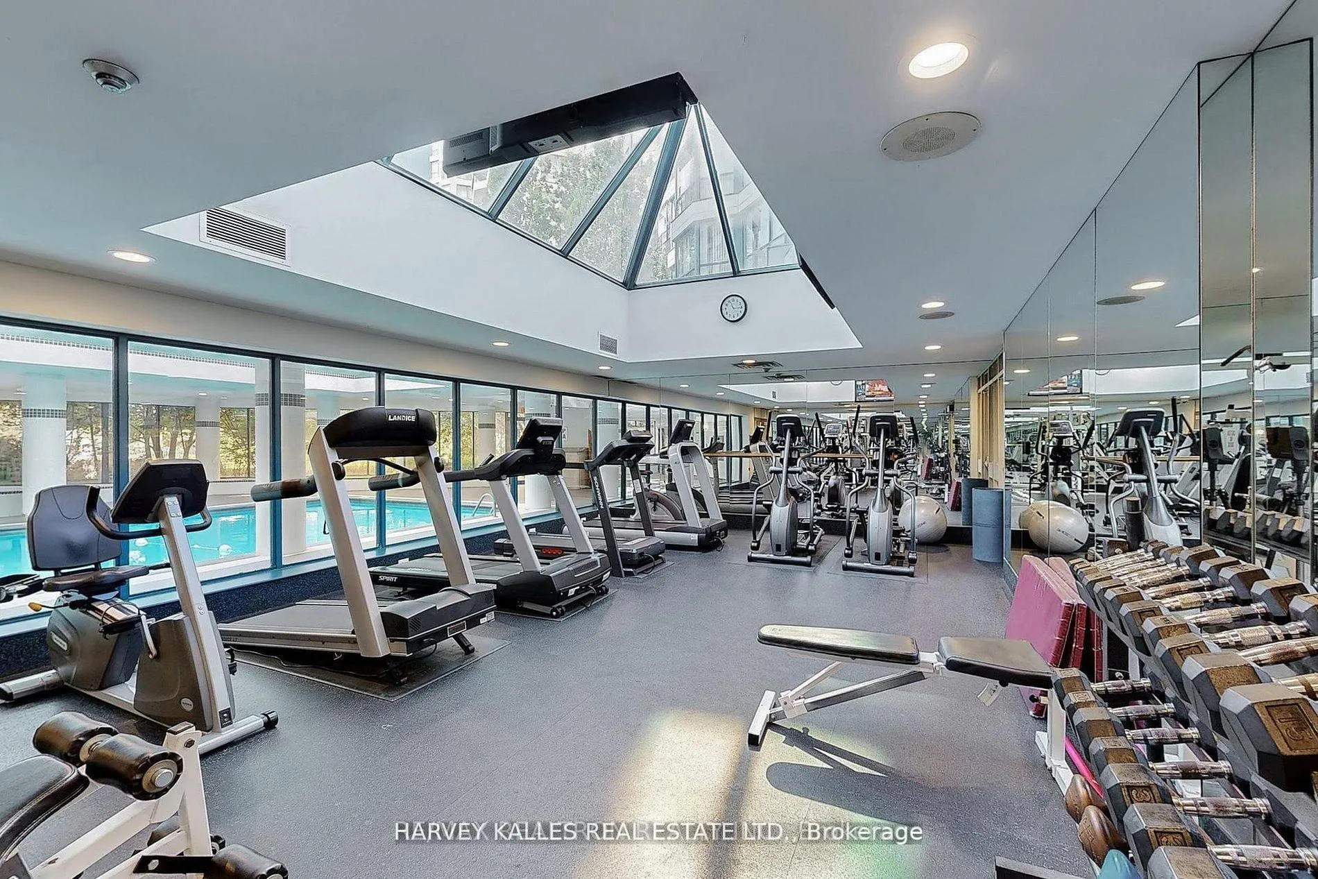 Photo 38 of Unit 311, 7300 Yonge Street, Vaughan, Crestwood-Springfarm-Yorkhill — HOMEH