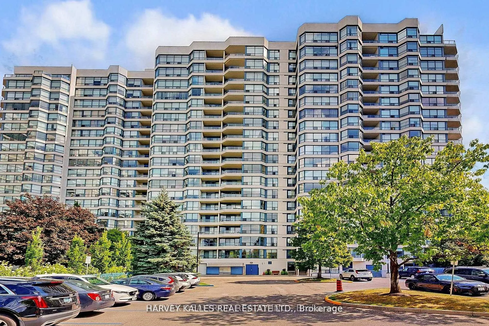 Photo 47 of Unit 311, 7300 Yonge Street, Vaughan, Crestwood-Springfarm-Yorkhill — HOMEH