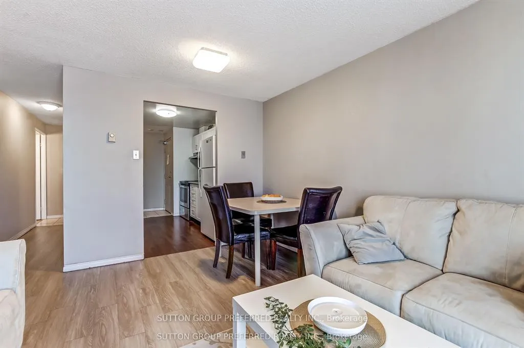 Photo 7 of Unit 402, 626 First Street, London, East H — HOMEH