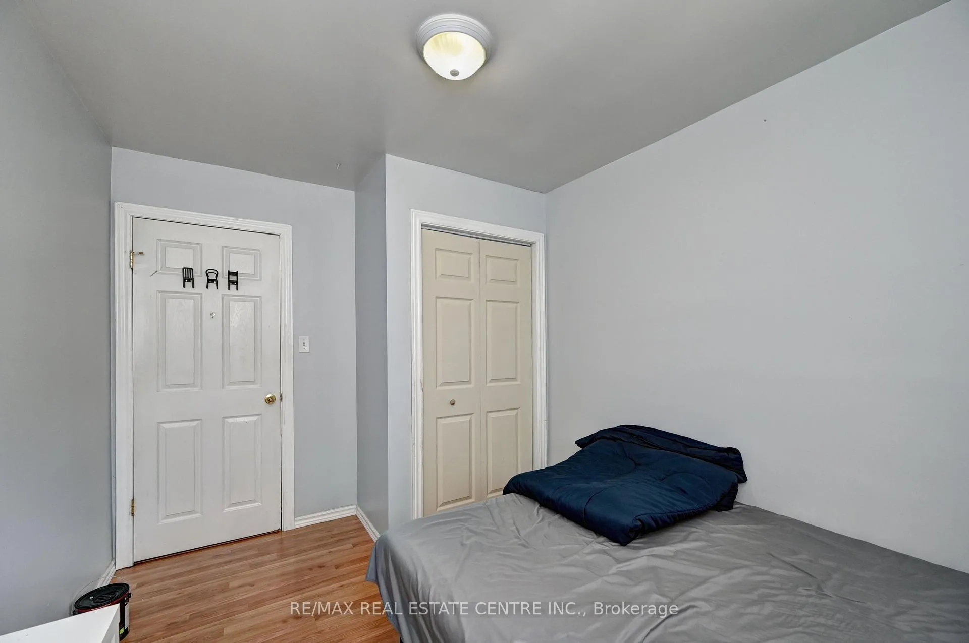 Photo 15 of 525 Fallingbrook Drive, Waterloo, Lakeshore Village — HOMEH