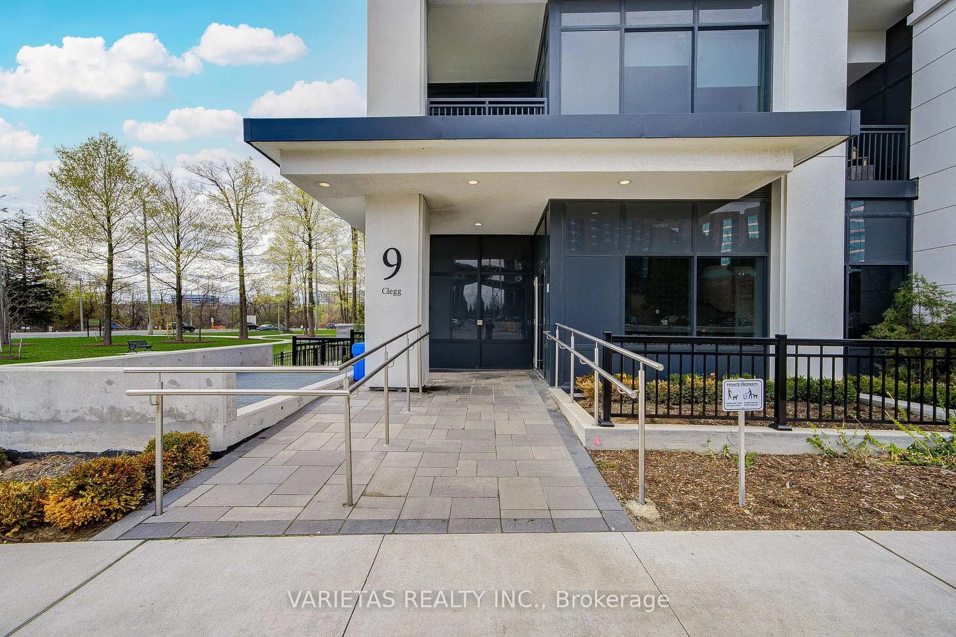 Photo 1 of Unit 101, 9 Clegg Road, Markham, Unionville — HOMEH