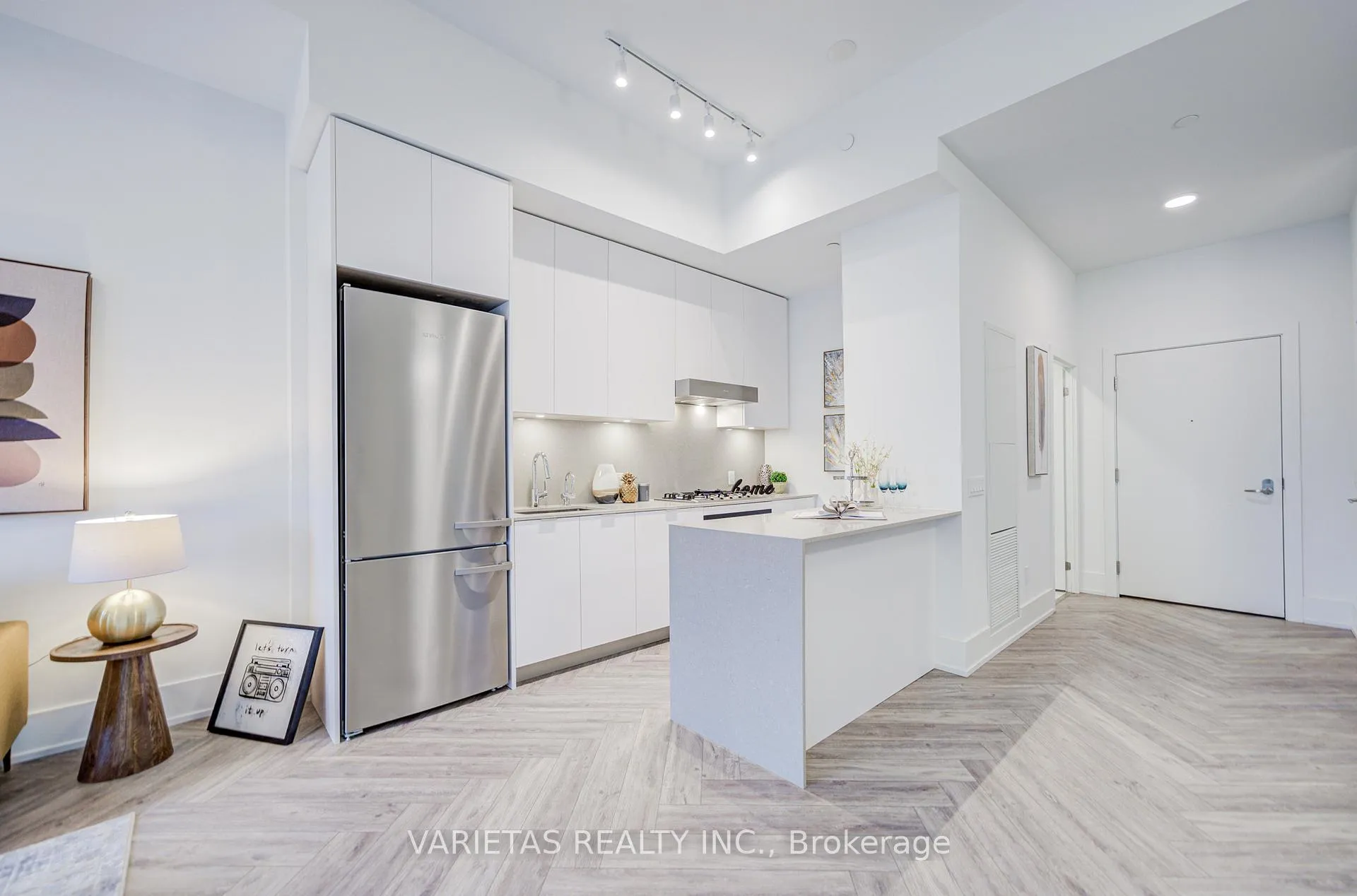 Photo 6 of Unit 101, 9 Clegg Road, Markham, Unionville — HOMEH