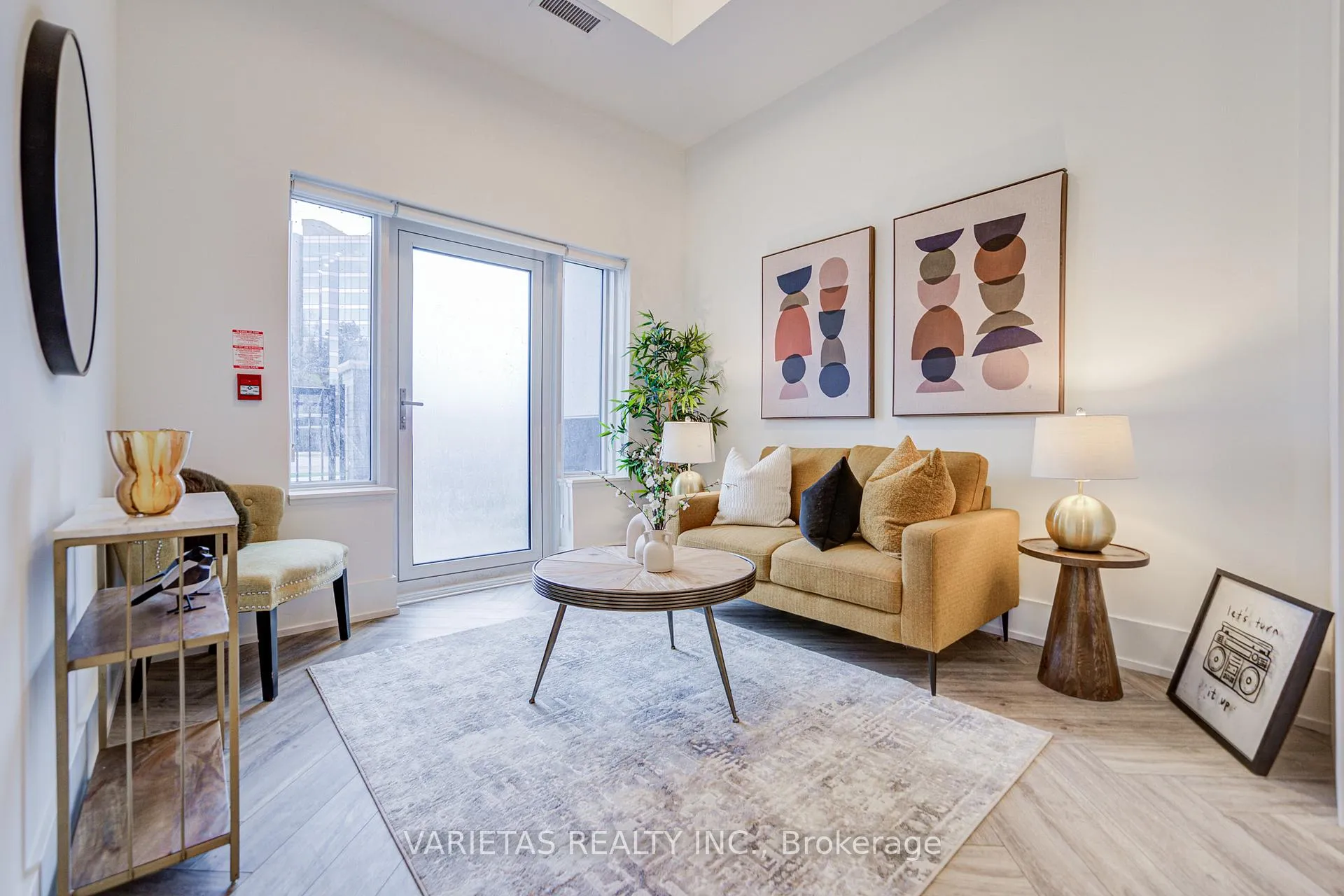 Photo 11 of Unit 101, 9 Clegg Road, Markham, Unionville — HOMEH