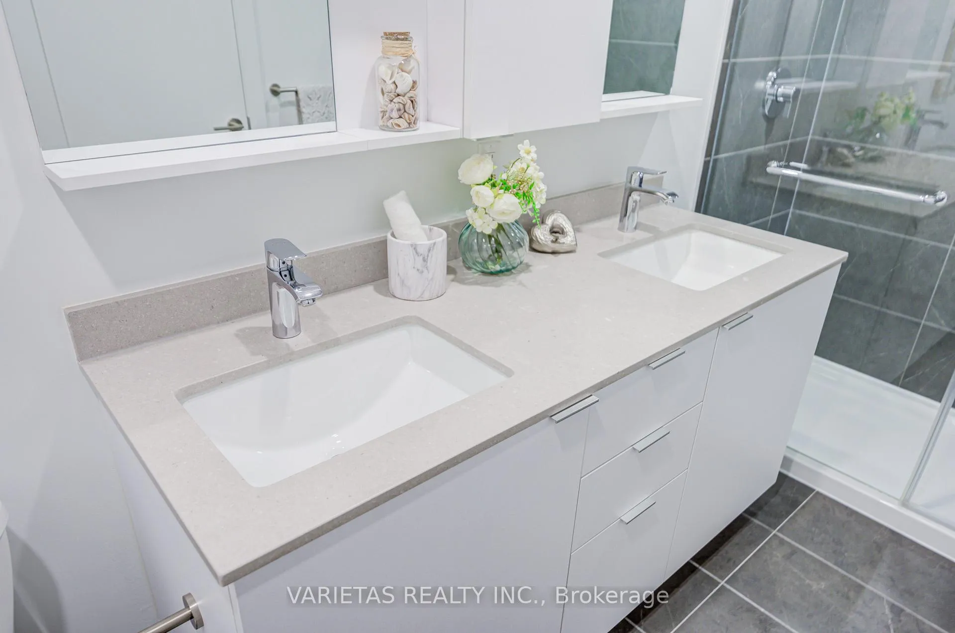 Photo 30 of Unit 101, 9 Clegg Road, Markham, Unionville — HOMEH