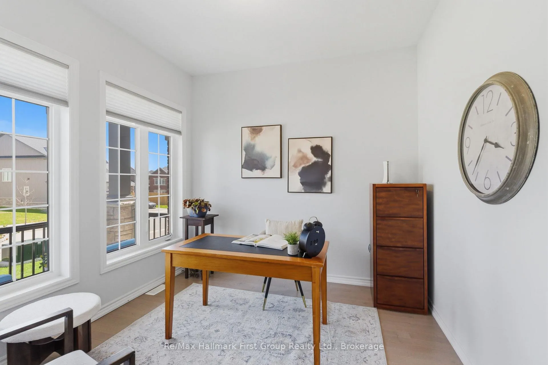 Photo 3 of 54 Horizon Avenue, Cavan Monaghan, Cavan Twp — HOMEH