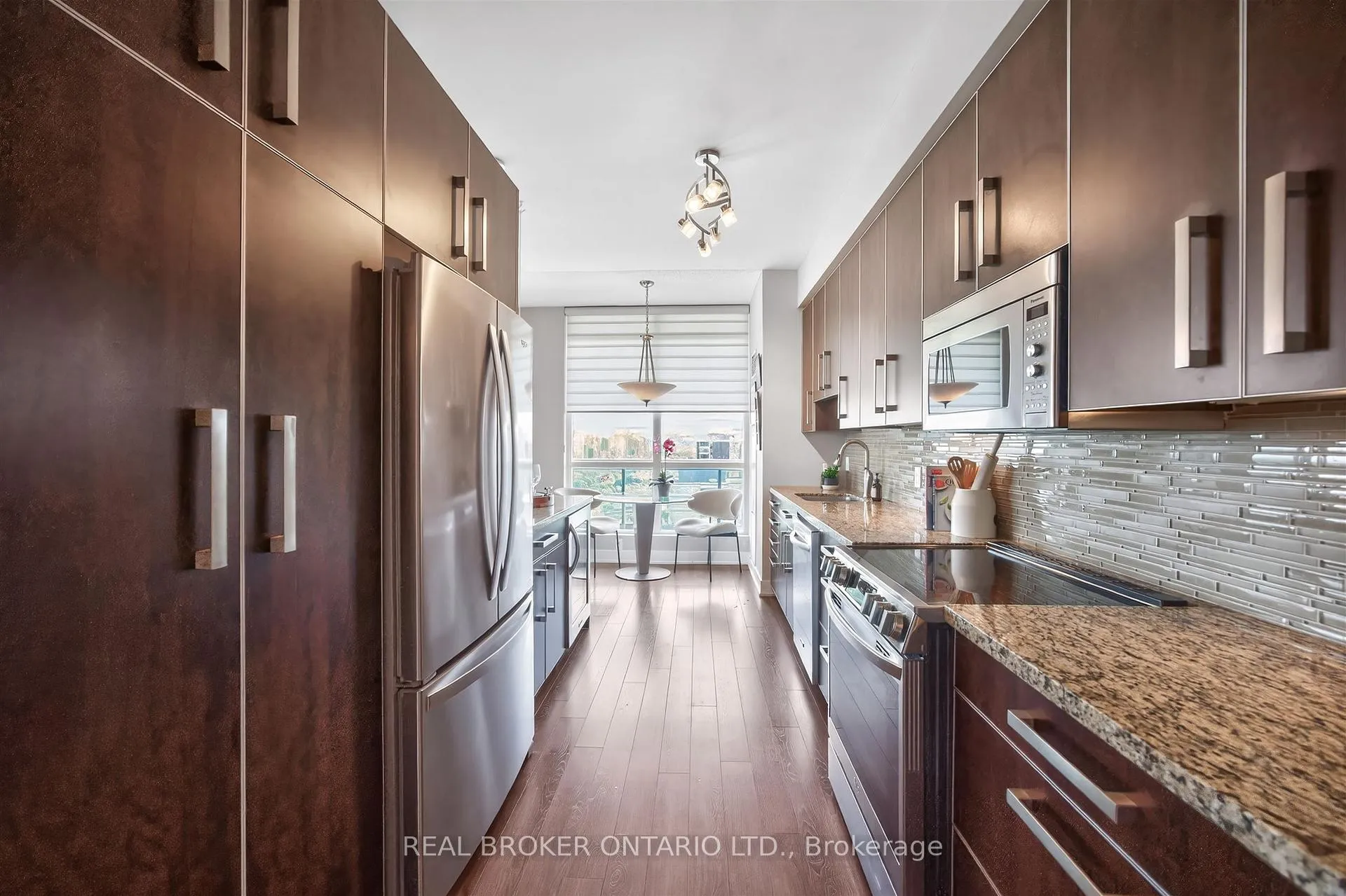 Photo 15 of Unit 2402, 1048 Broadview Avenue, Toronto, Broadview North — HOMEH