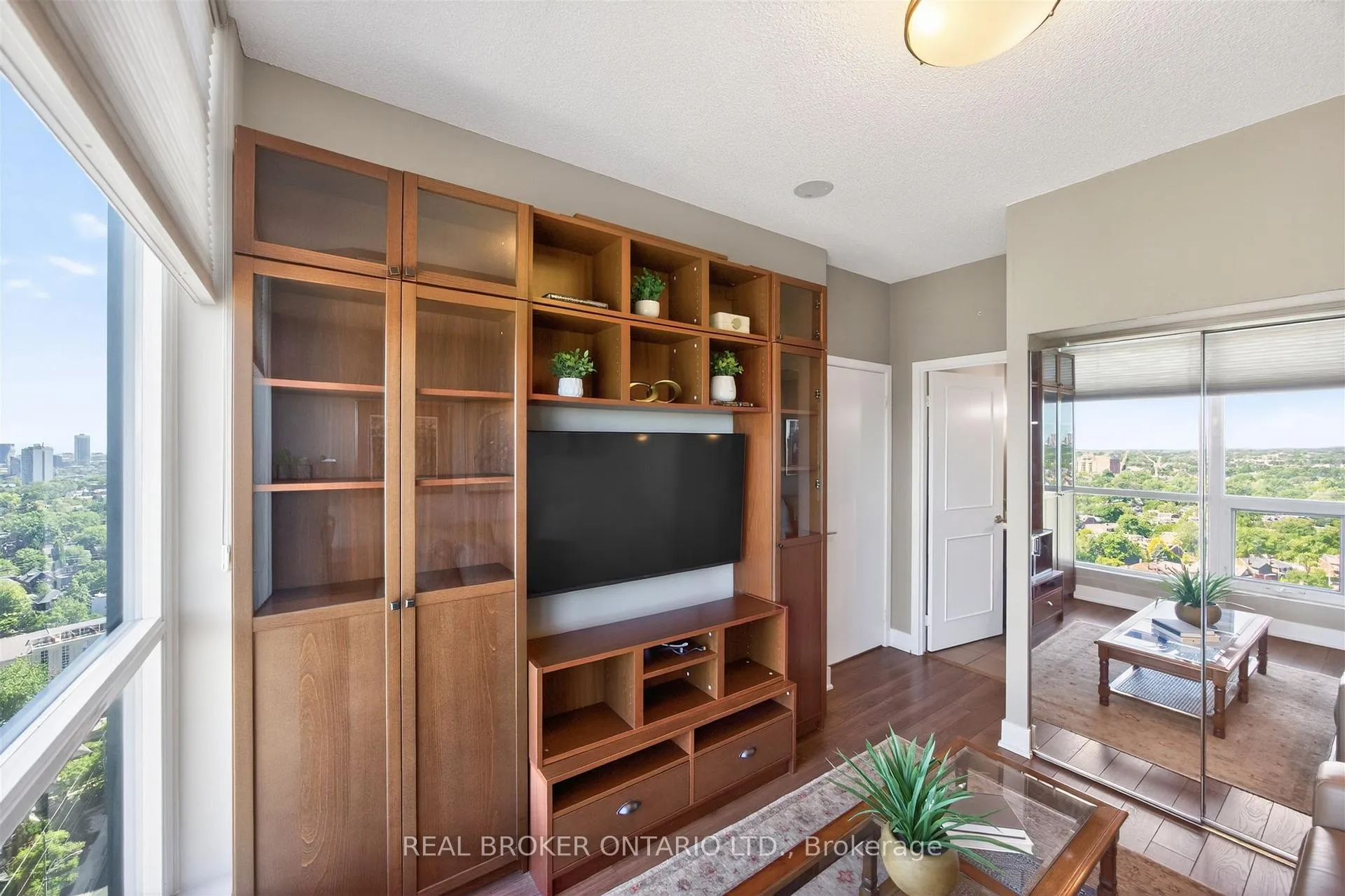 Photo 20 of Unit 2402, 1048 Broadview Avenue, Toronto, Broadview North — HOMEH