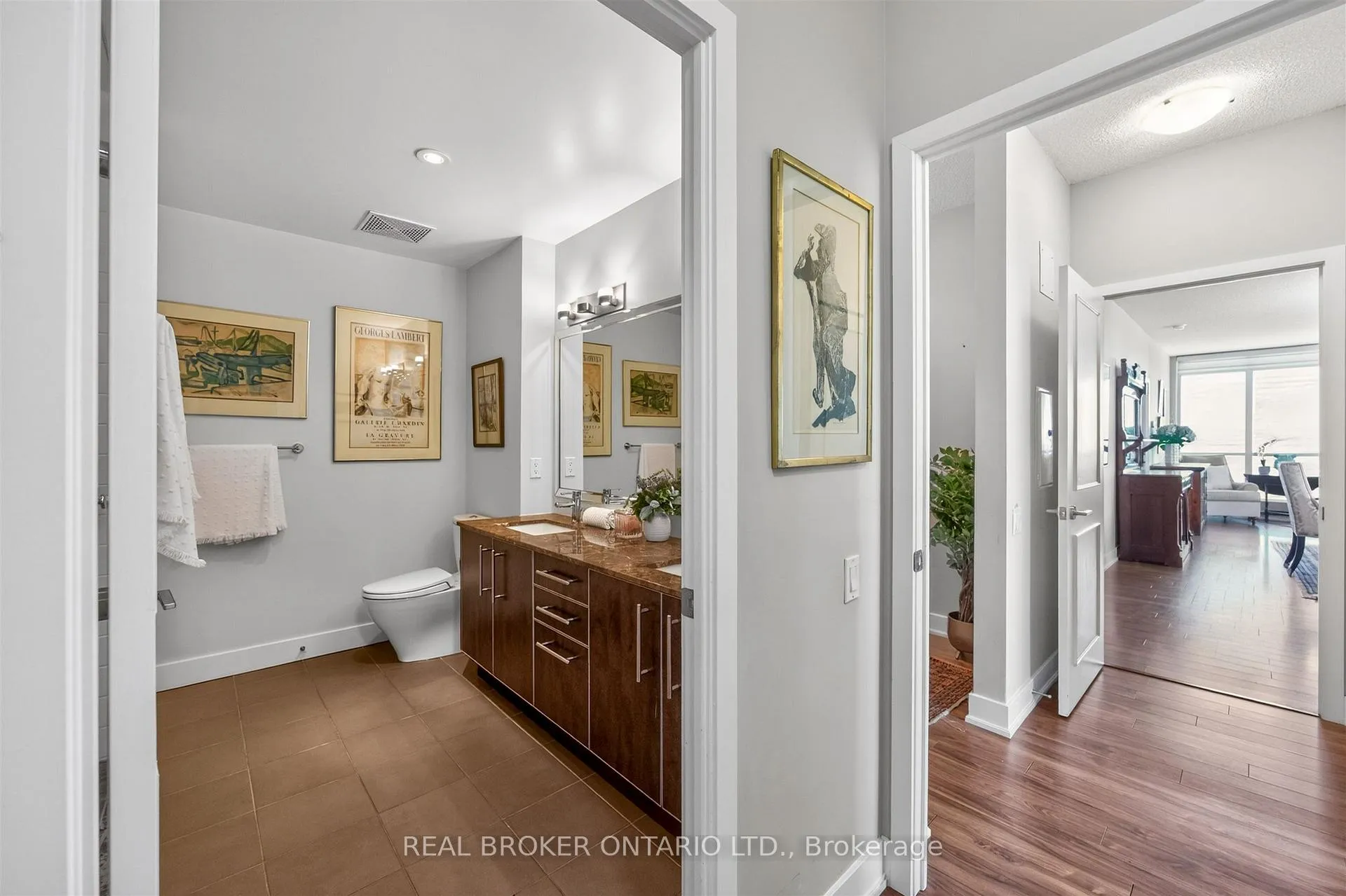 Photo 22 of Unit 2402, 1048 Broadview Avenue, Toronto, Broadview North — HOMEH