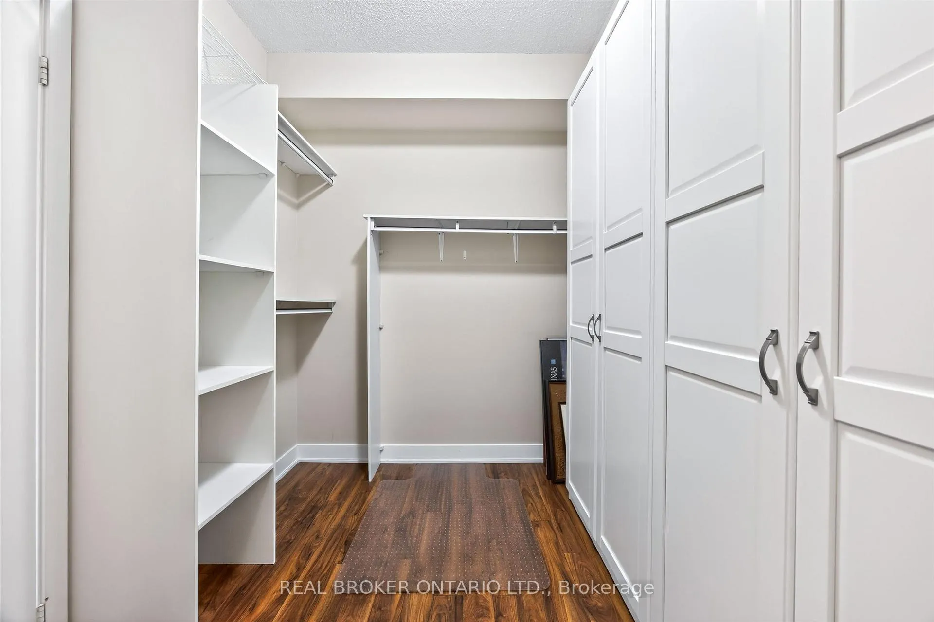 Photo 35 of Unit 2402, 1048 Broadview Avenue, Toronto, Broadview North — HOMEH