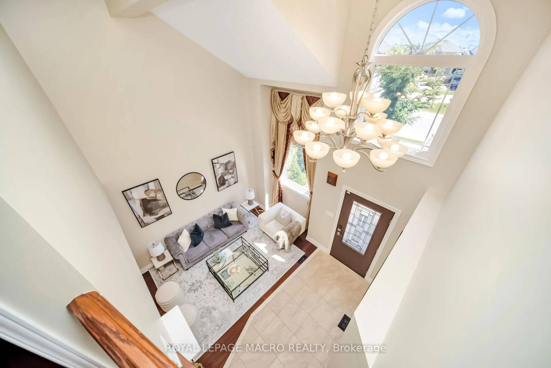 Photo 14 of 19 Sonata Avenue, Hamilton, Kernighan — HOMEH