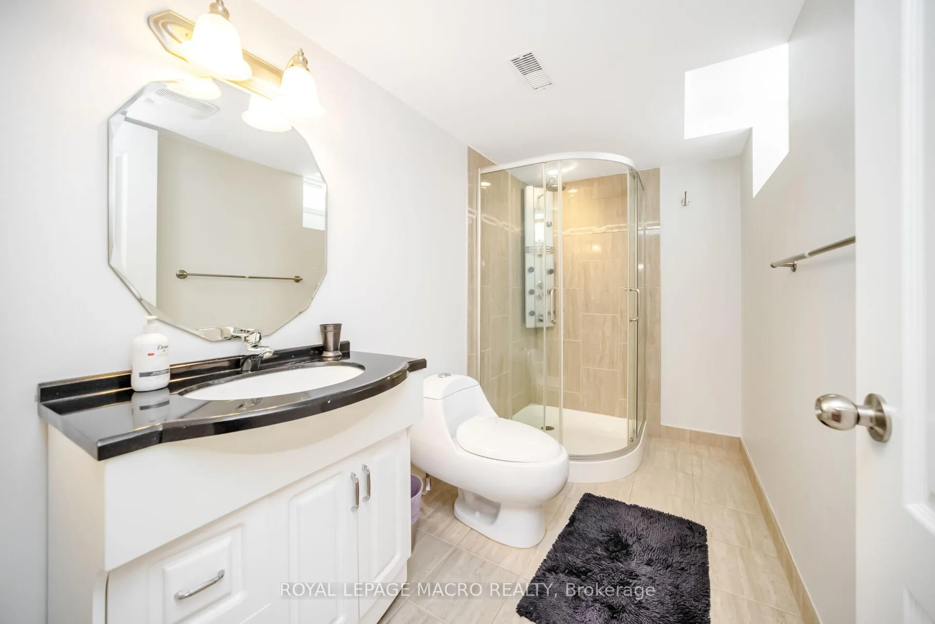 Photo 28 of 19 Sonata Avenue, Hamilton, Kernighan — HOMEH