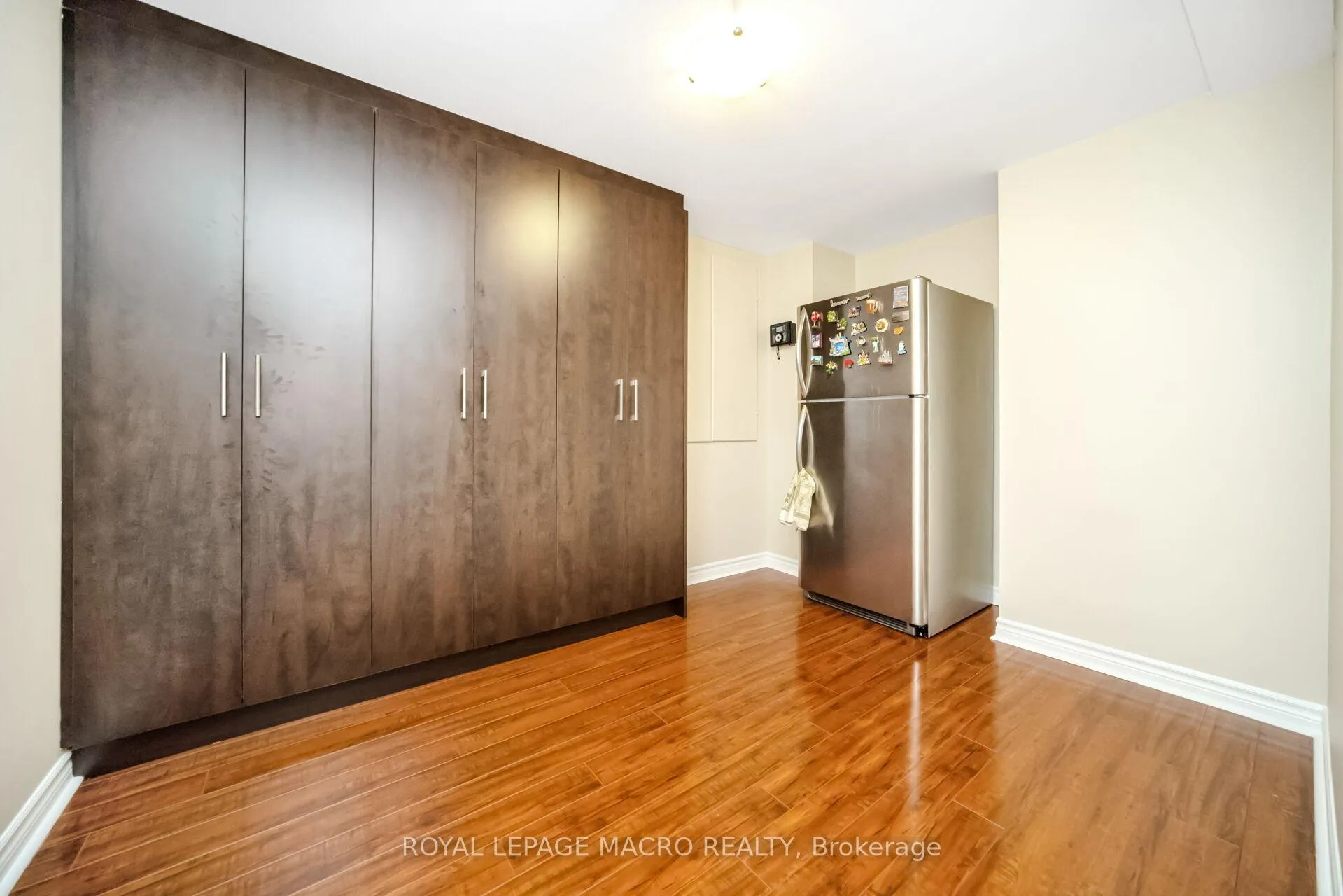 Photo 29 of 19 Sonata Avenue, Hamilton, Kernighan — HOMEH