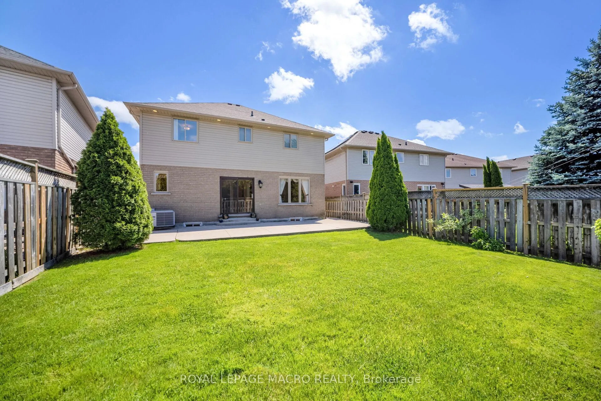 Photo 32 of 19 Sonata Avenue, Hamilton, Kernighan — HOMEH